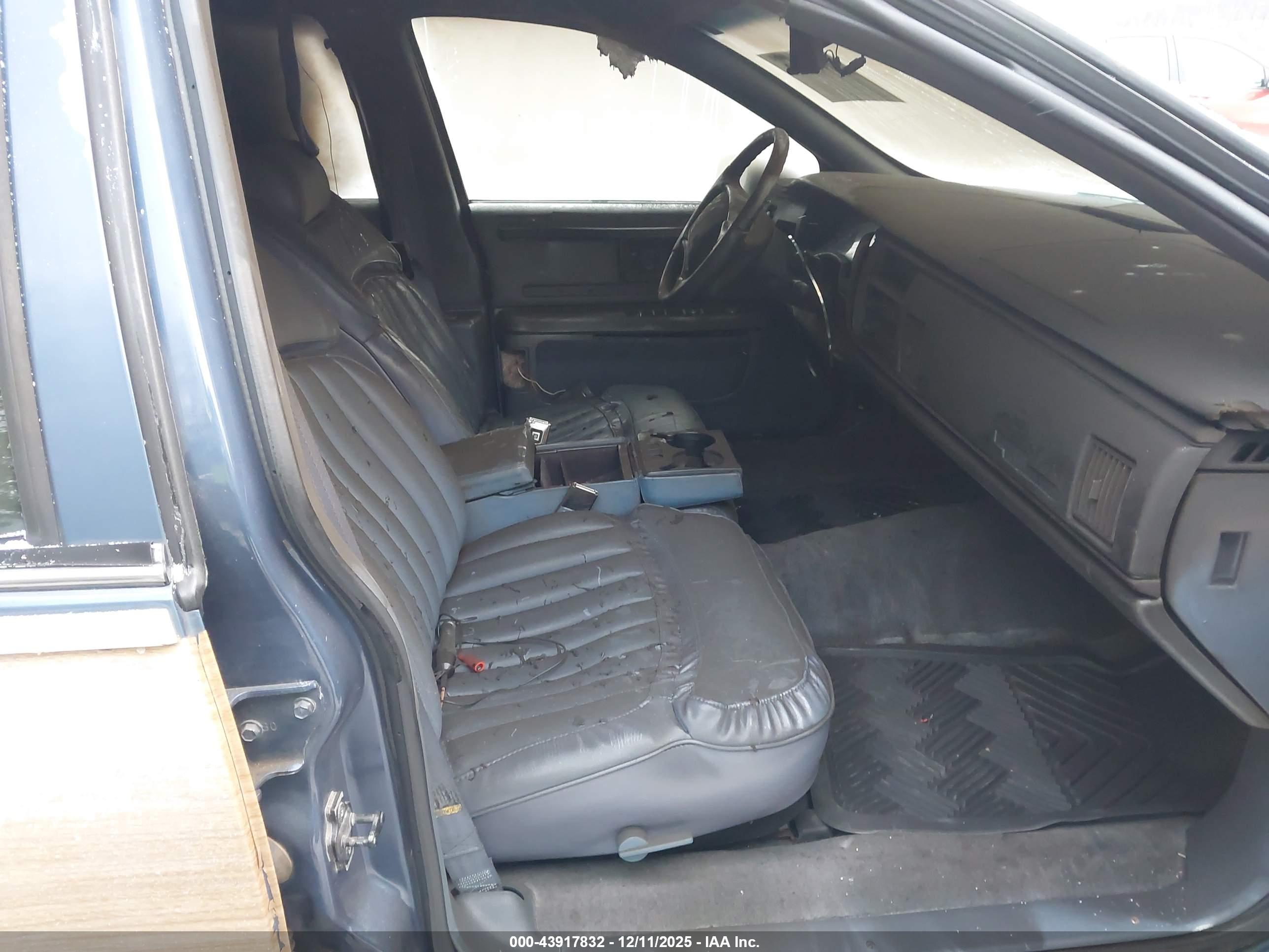 BUICK ROADMASTER image 5
