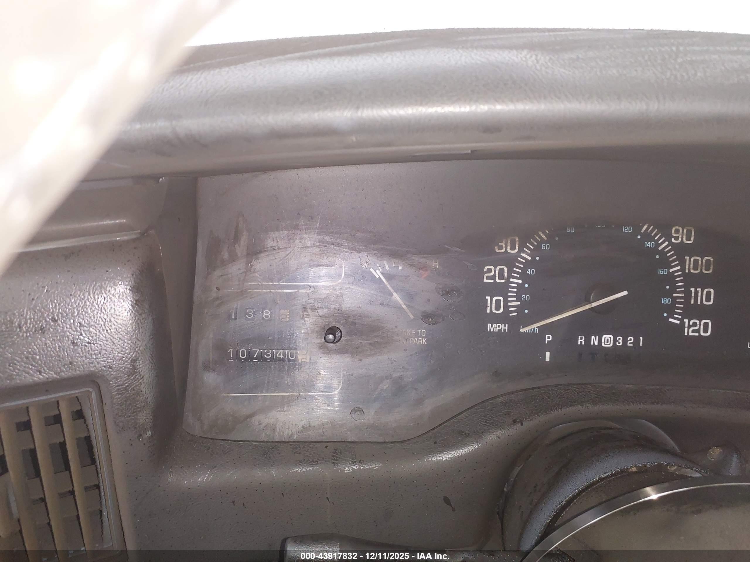 BUICK ROADMASTER image 7