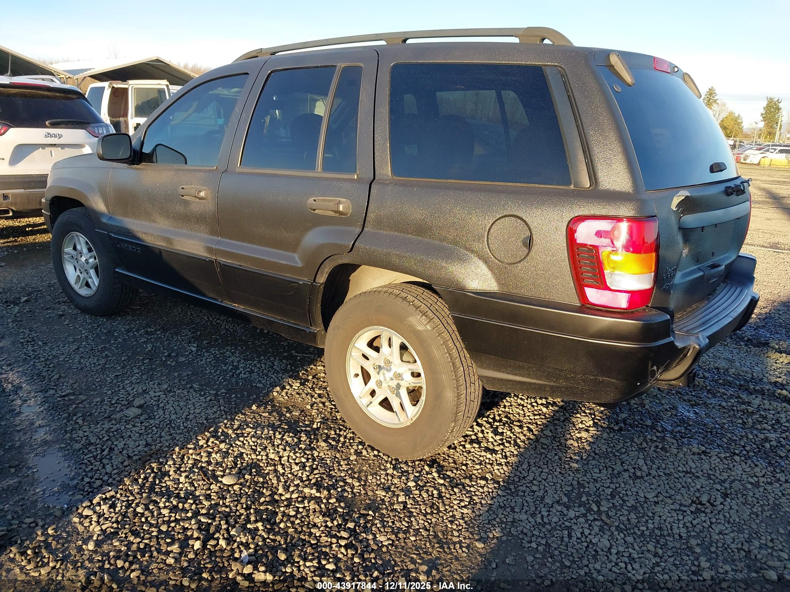 JEEP GRAND image 3