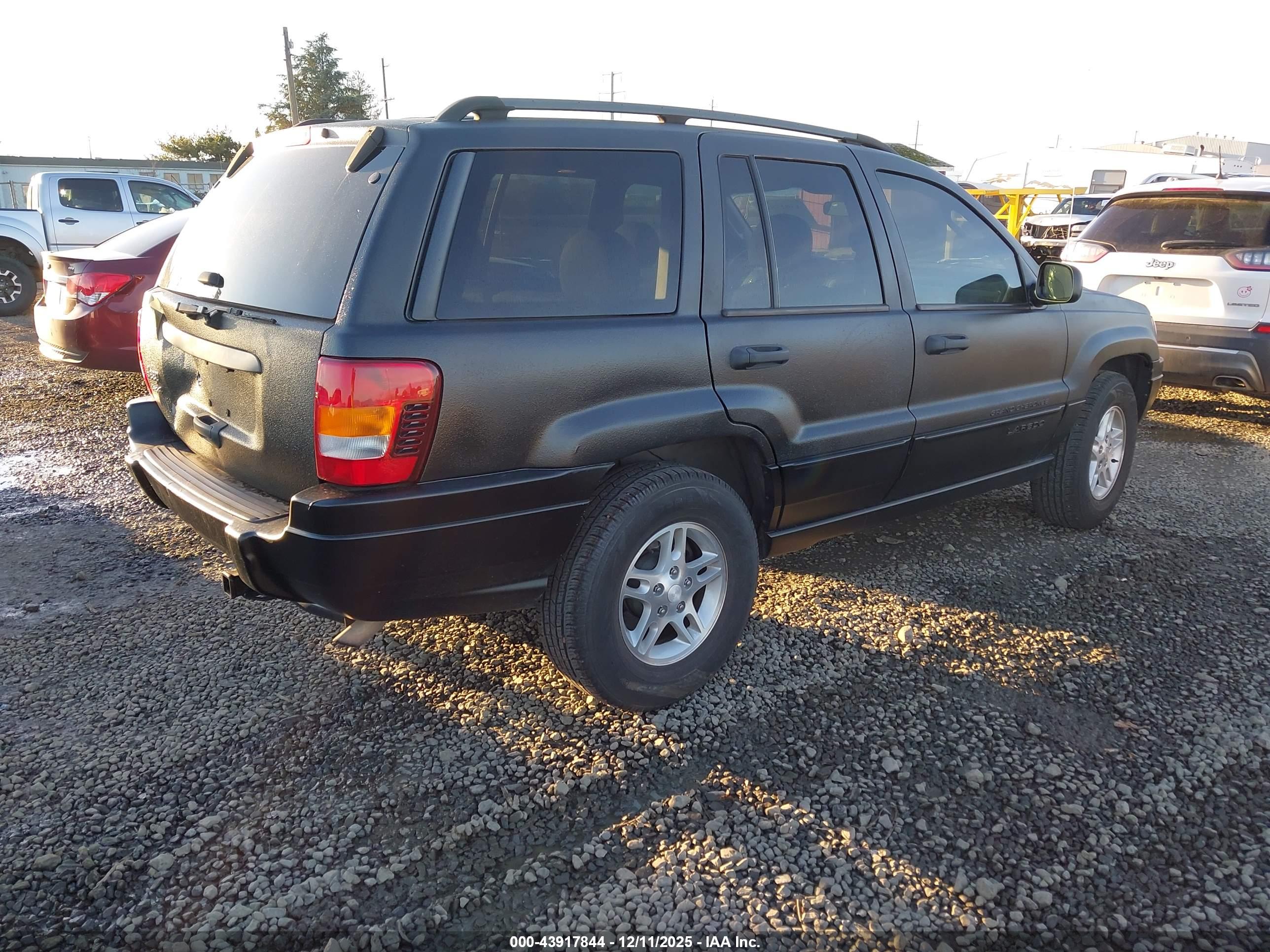 JEEP GRAND image 4