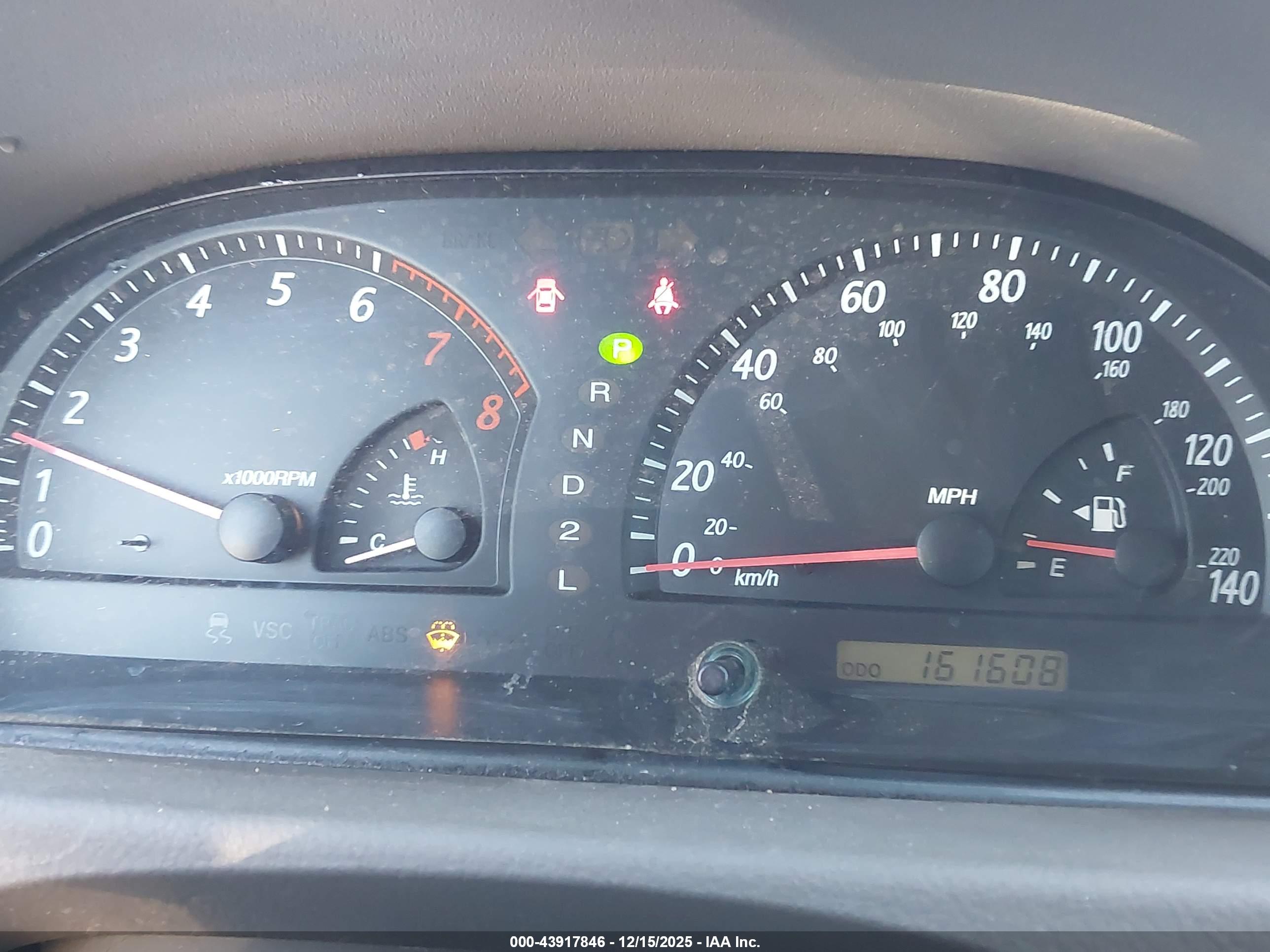 TOYOTA CAMRY image 7