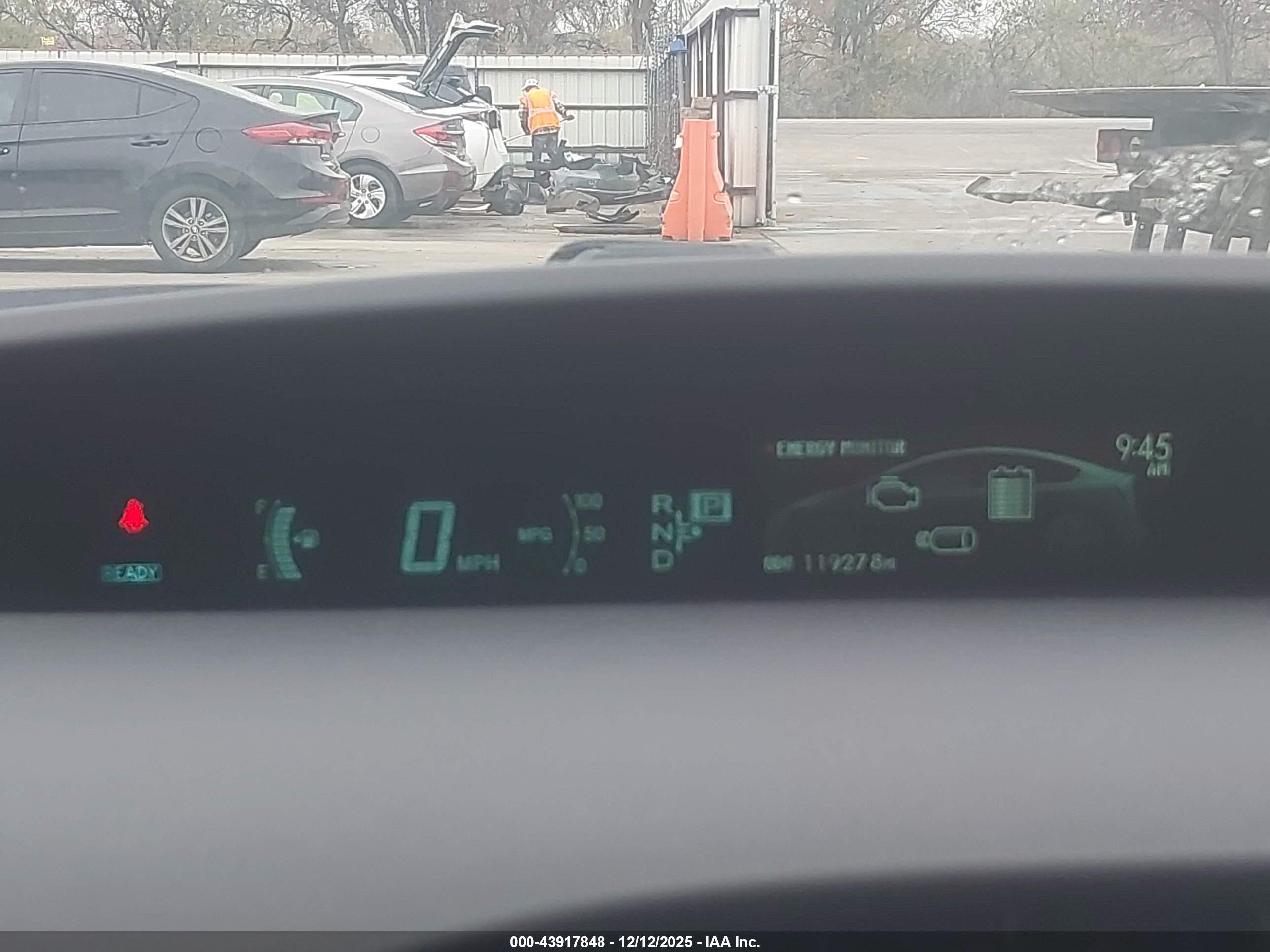 TOYOTA PRIUS image 7