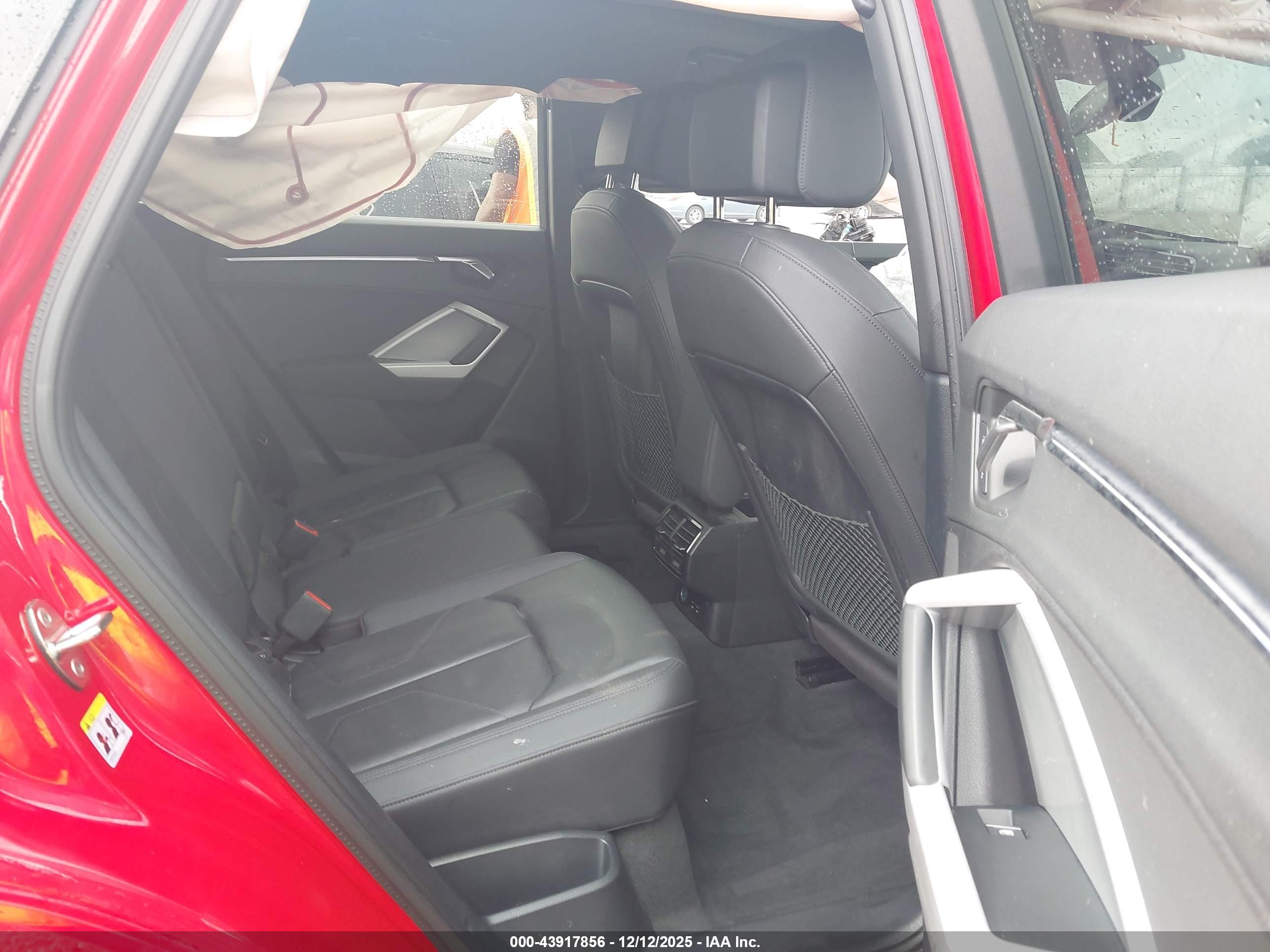 AUDI Q3 image 8