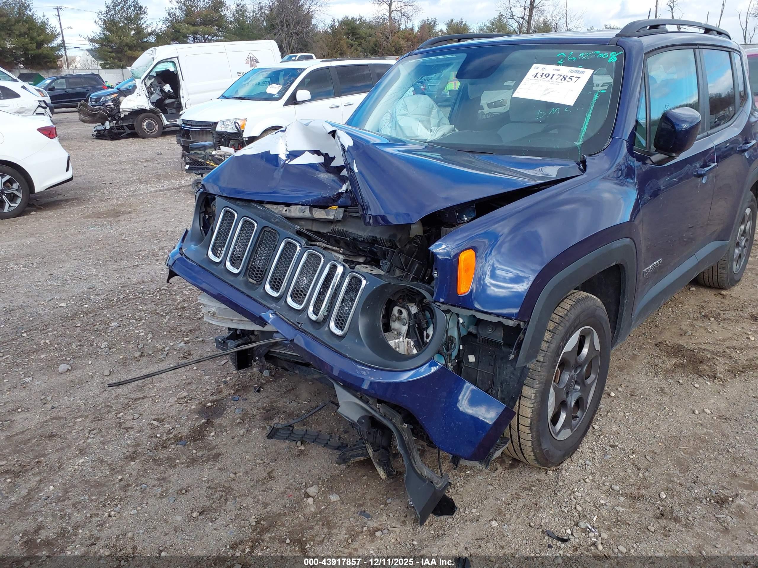 JEEP RENEGADE image 6