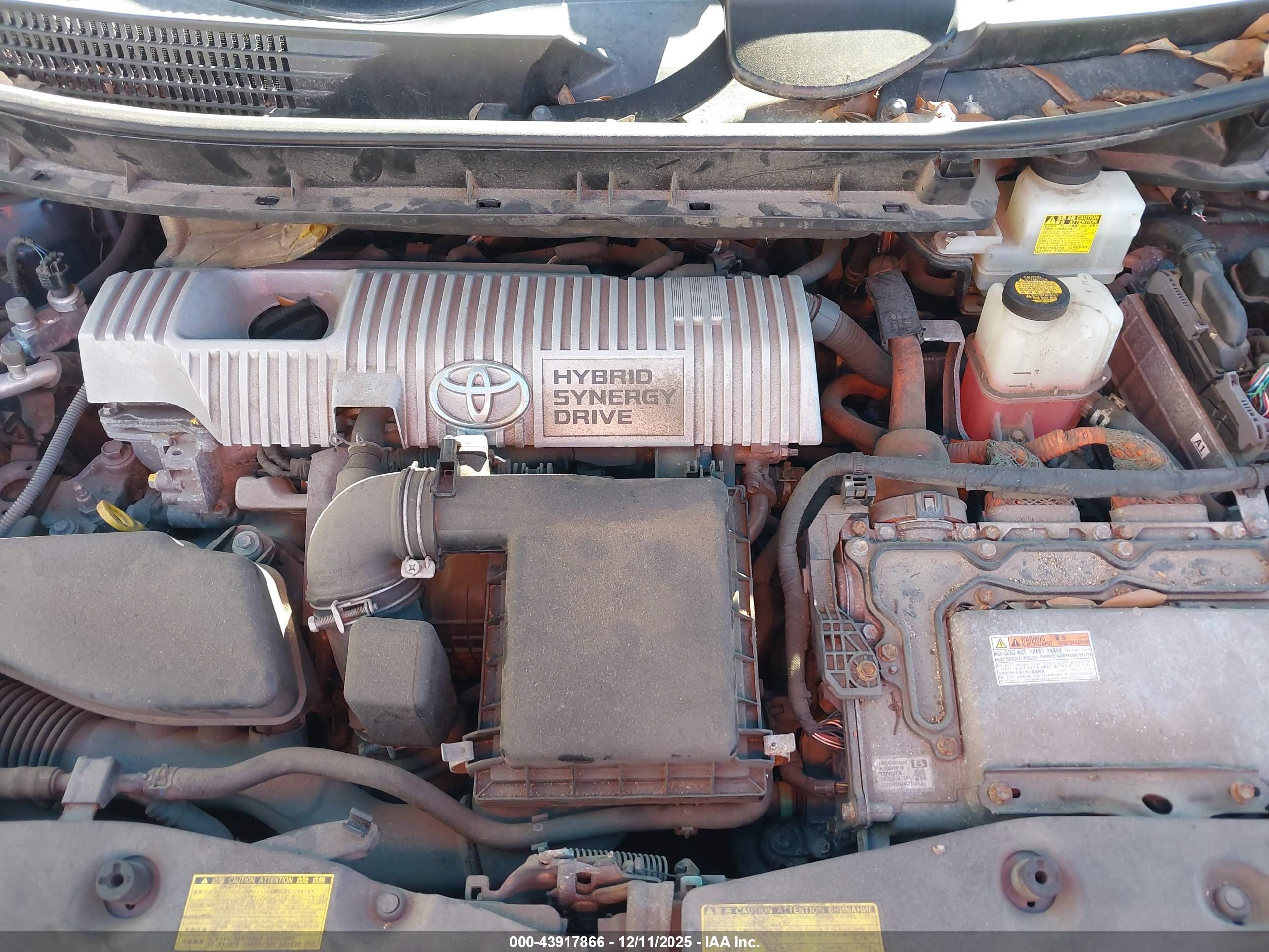 TOYOTA PRIUS image 10