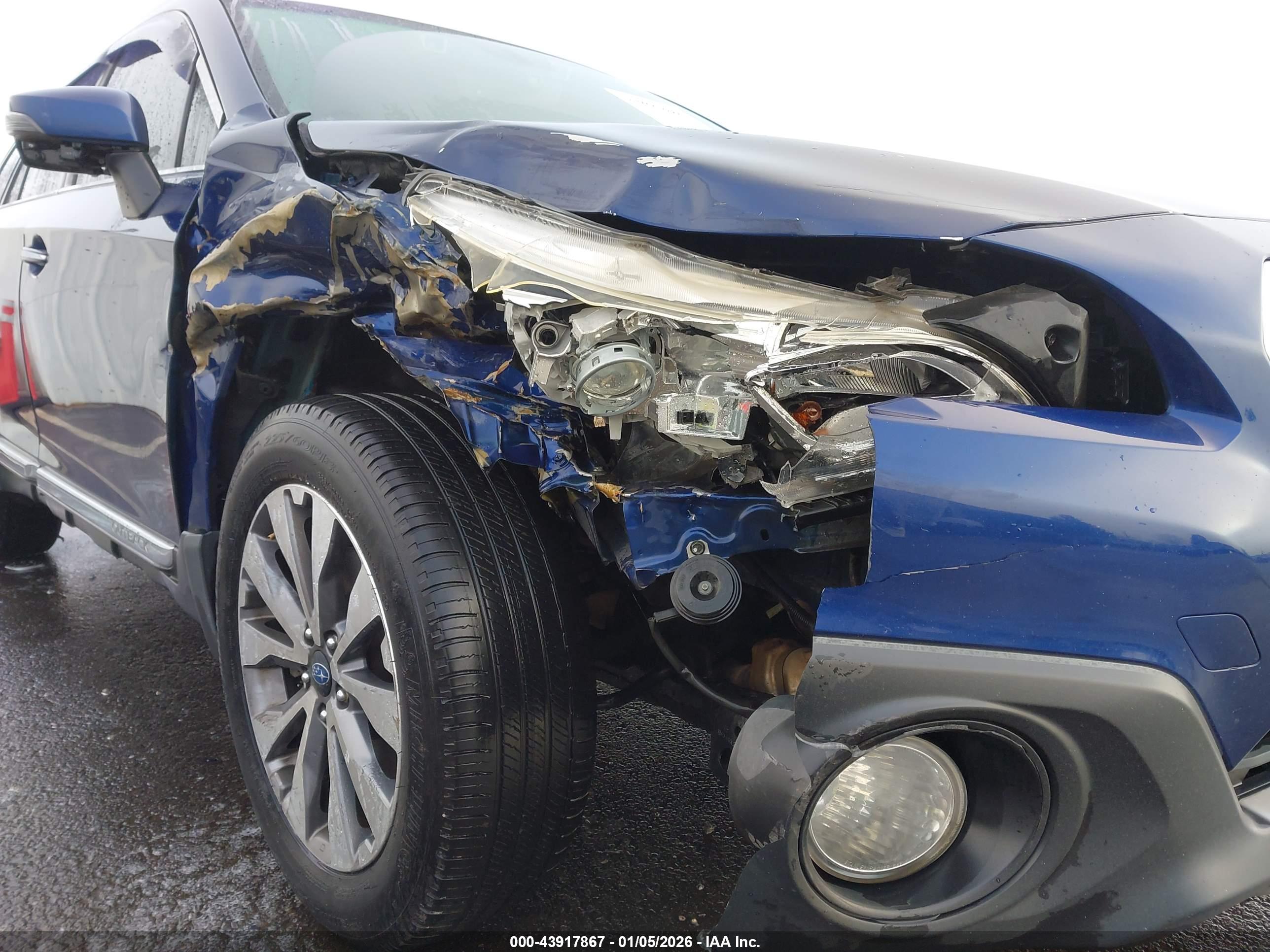 SUBARU OUTBACK image 6