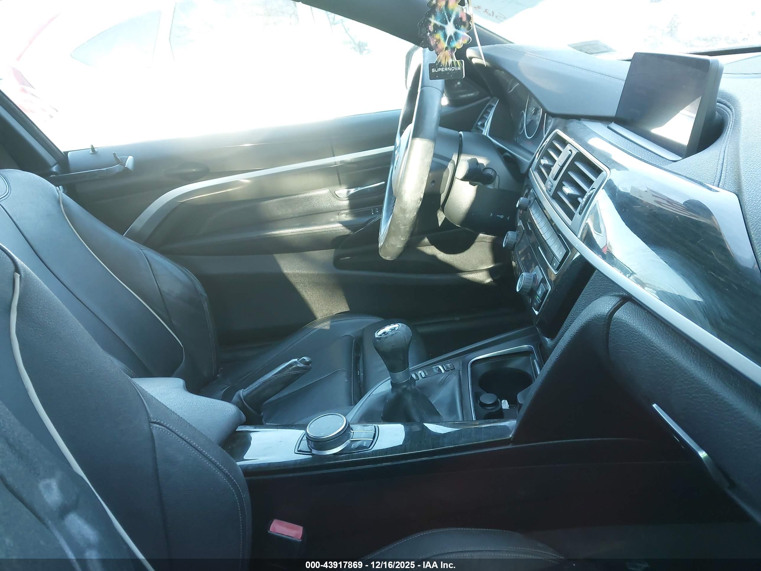 BMW 440I image 5