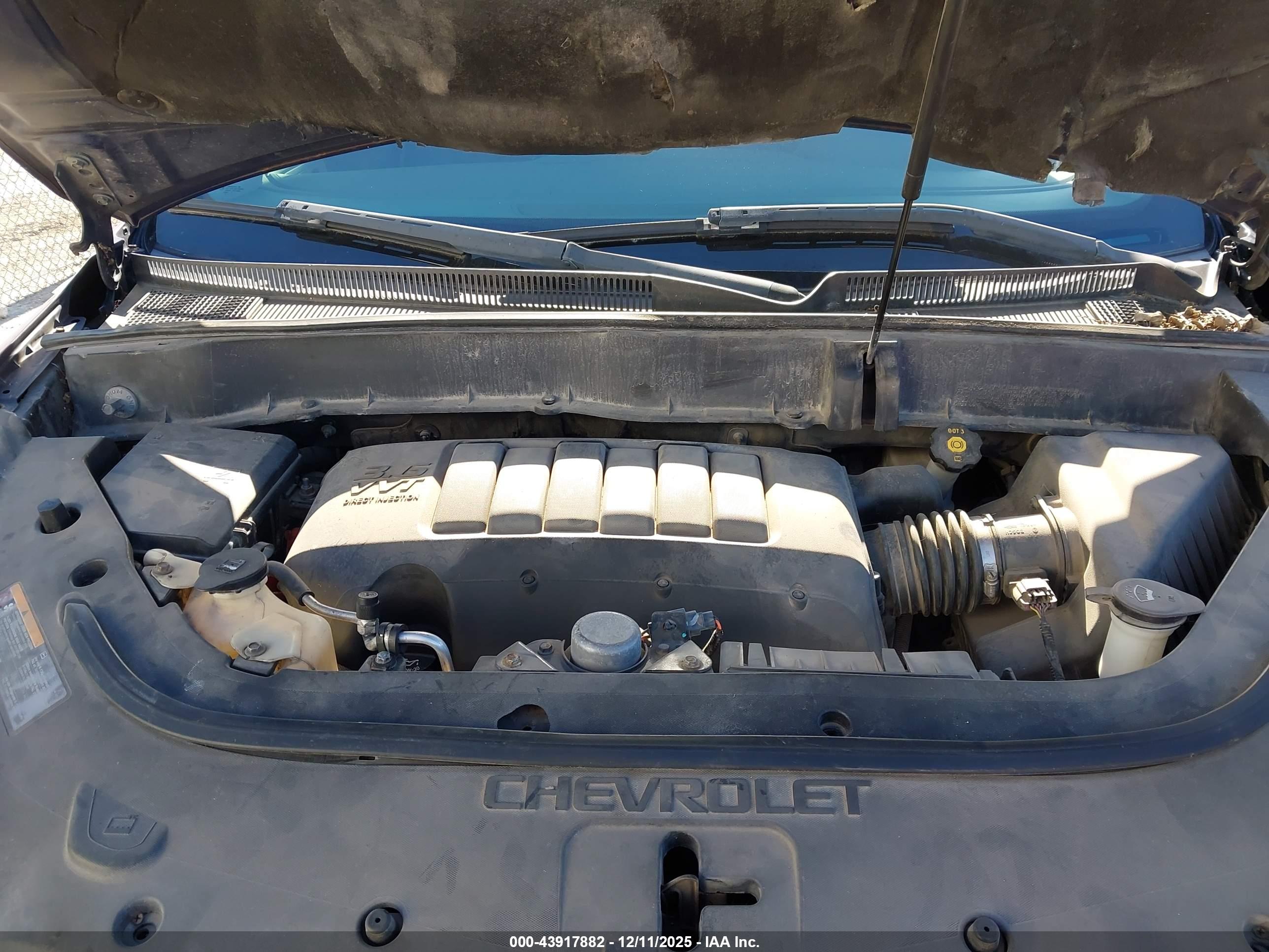 CHEVROLET TRAVERSE image 10