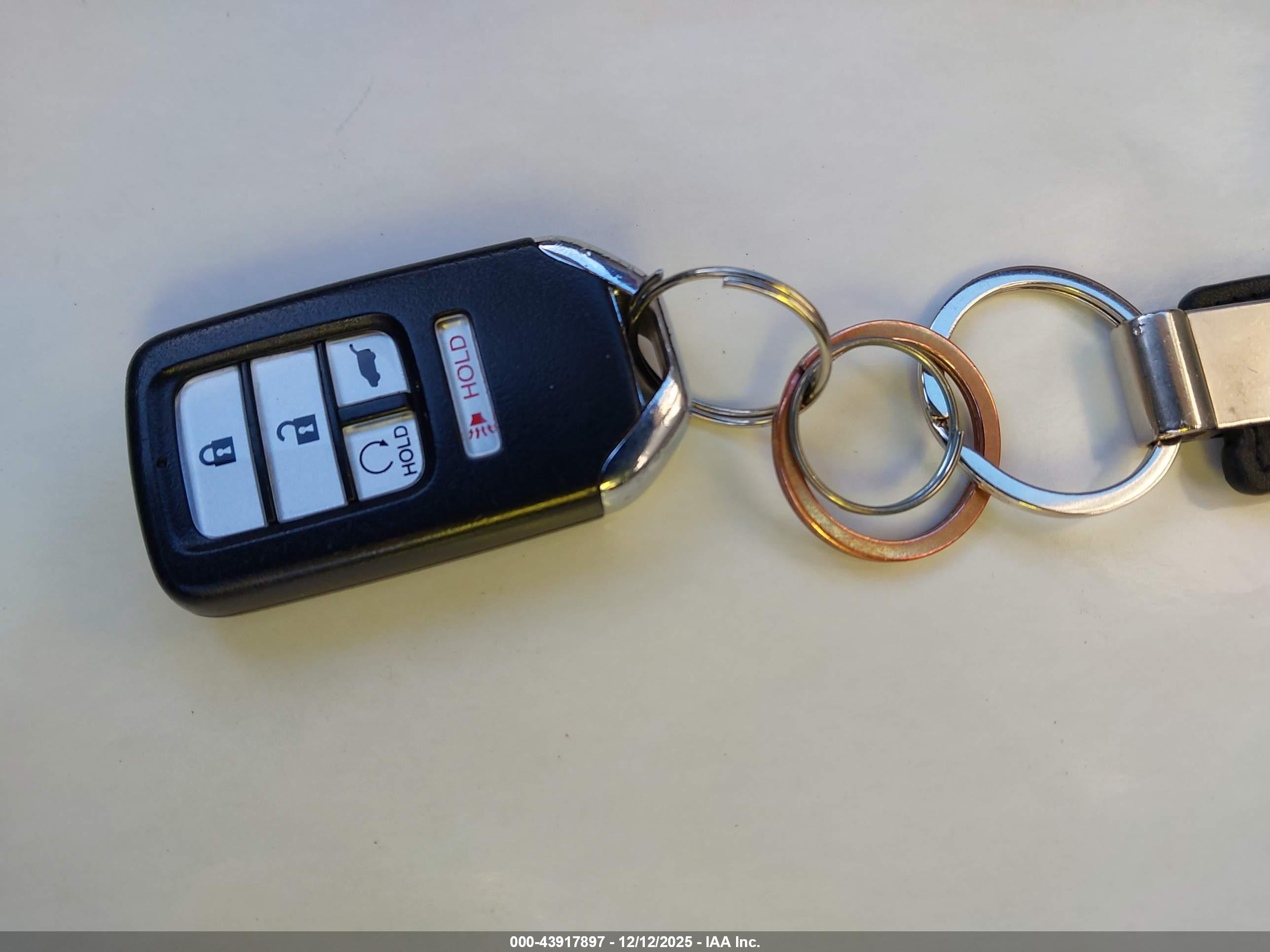 HONDA CR-V image 11