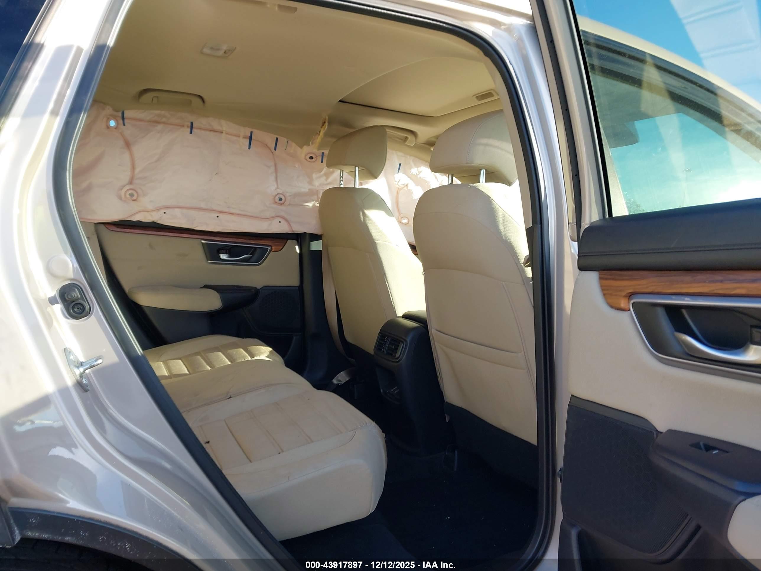 HONDA CR-V image 8