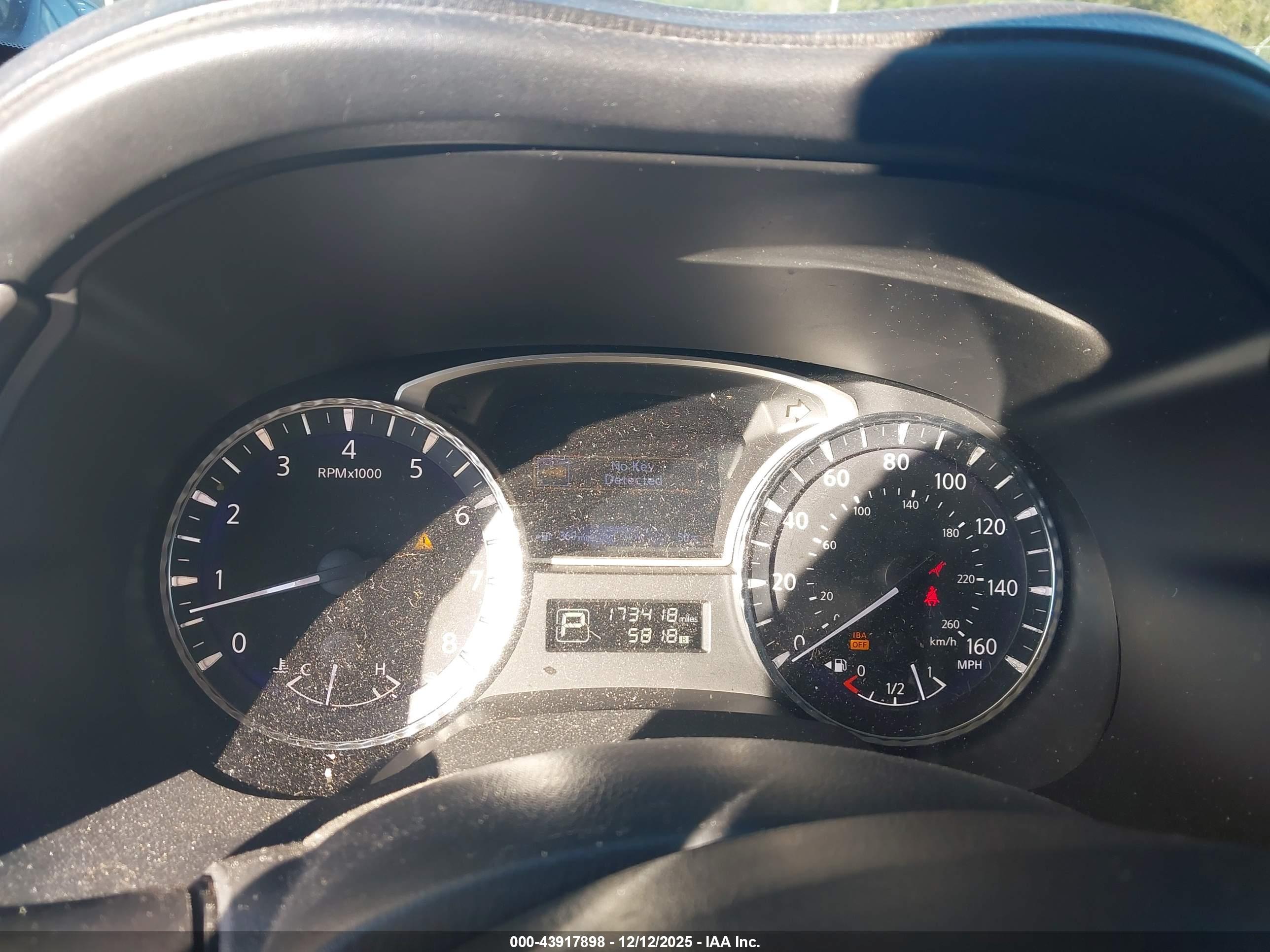 INFINITI JX35 image 7