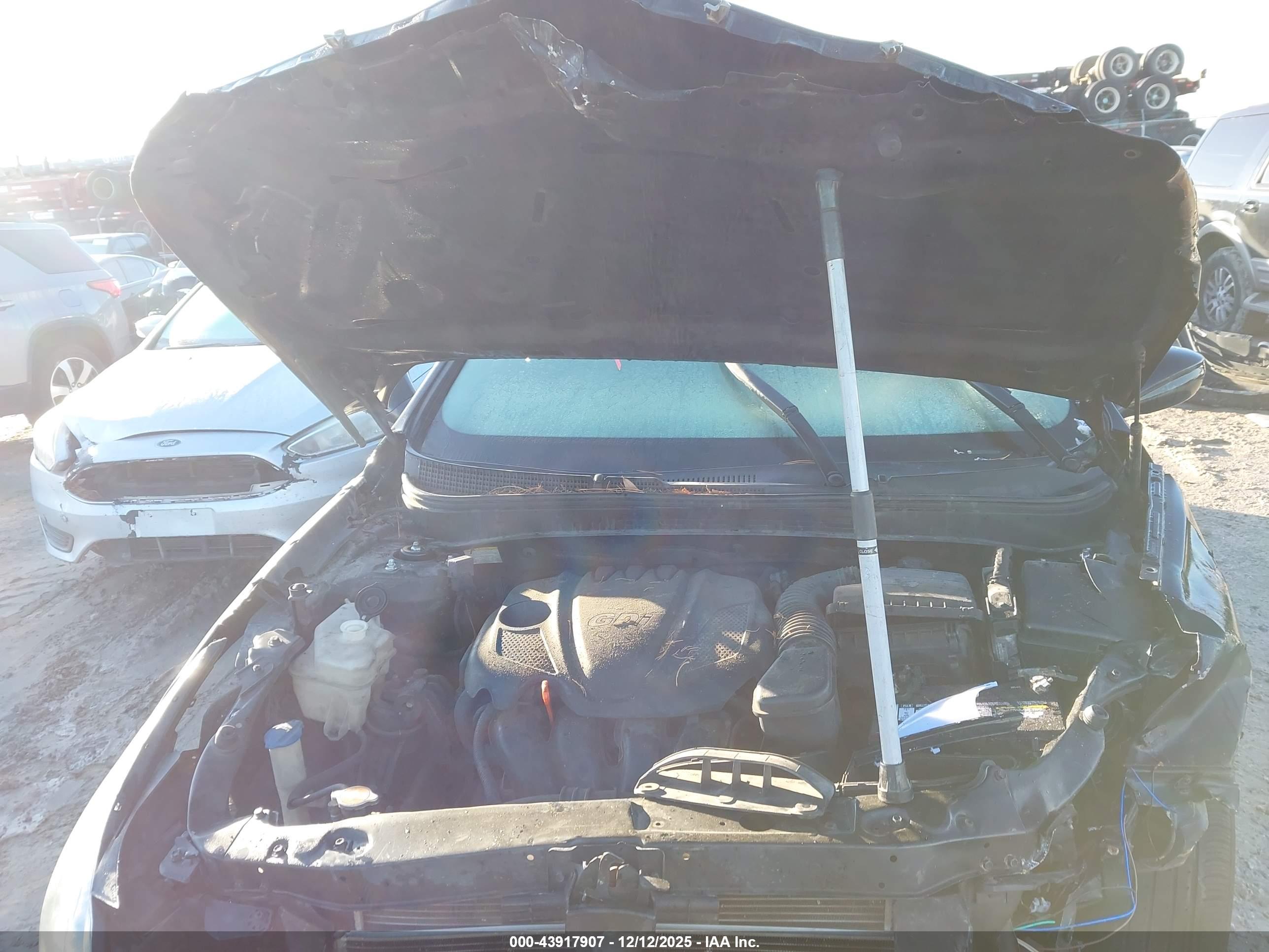 HYUNDAI SONATA image 10