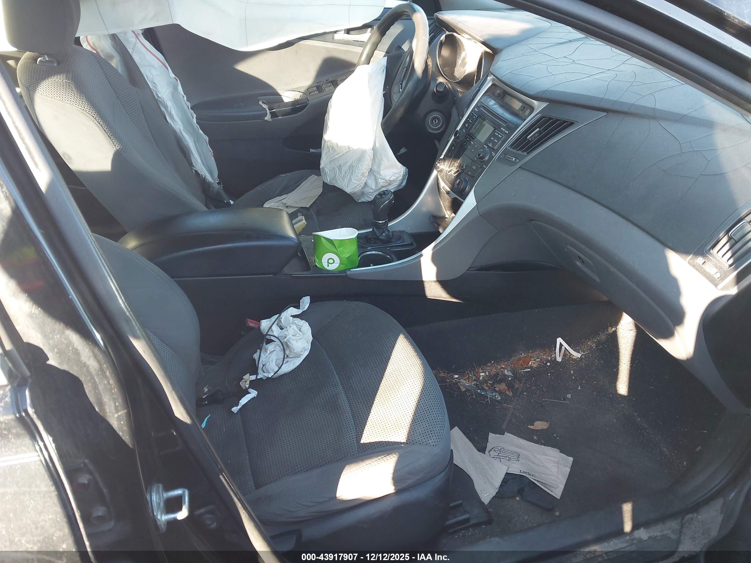HYUNDAI SONATA image 5