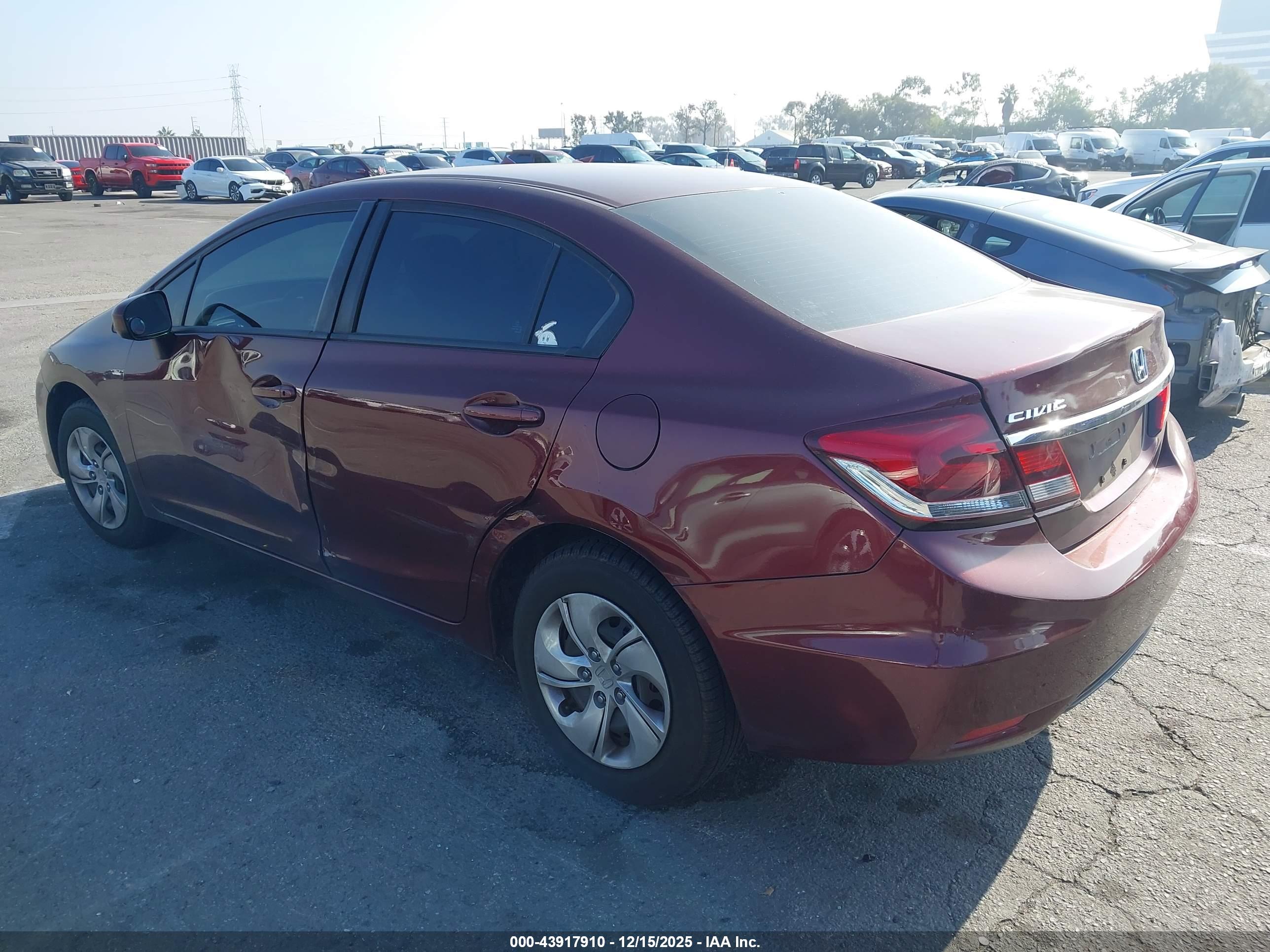 HONDA CIVIC image 3