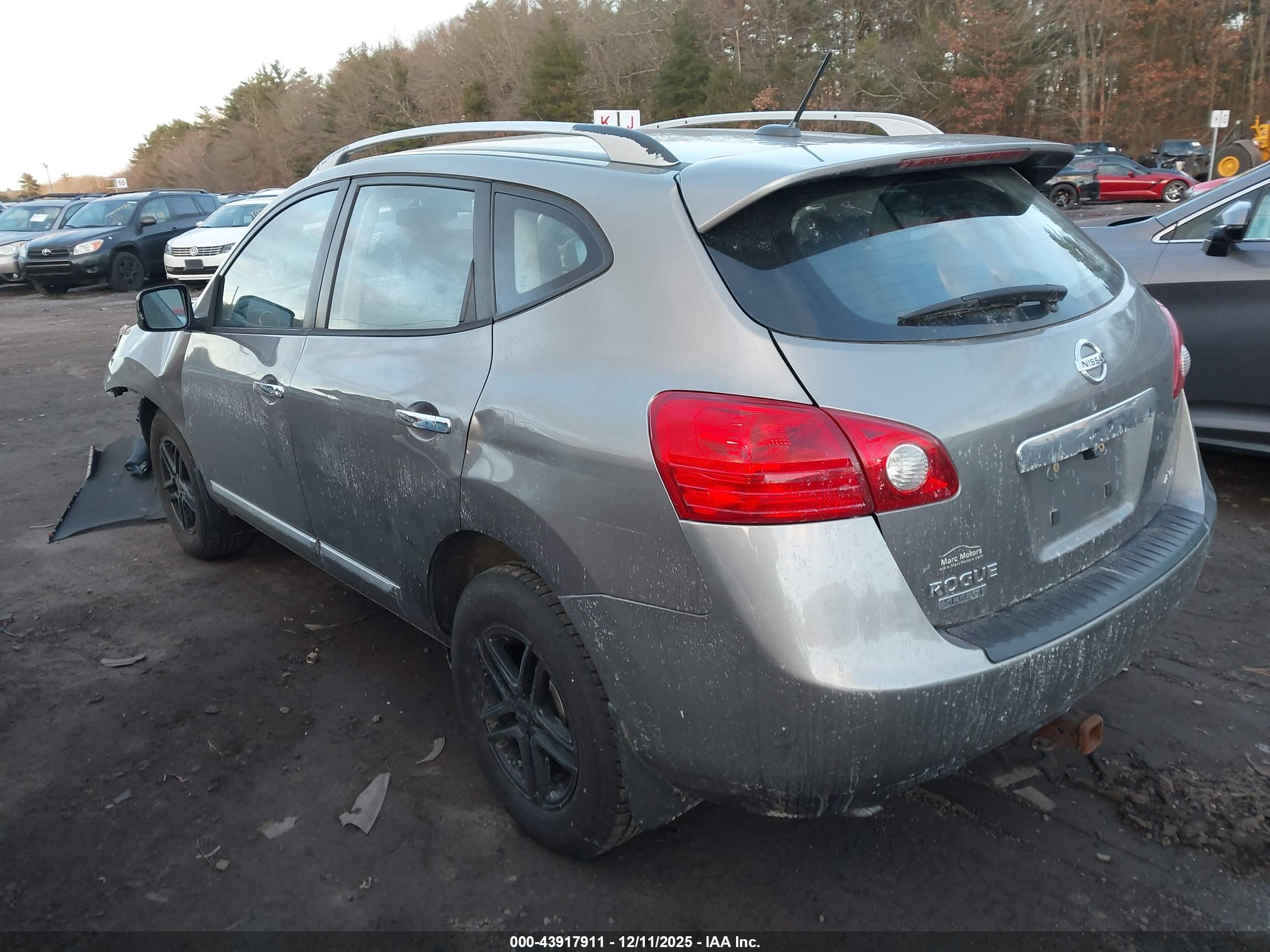 NISSAN ROGUE image 3