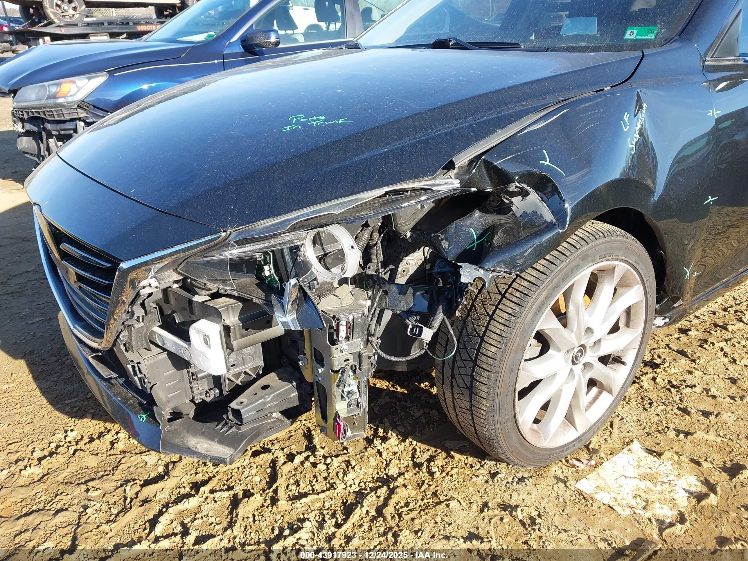 MAZDA MAZDA3 image 6