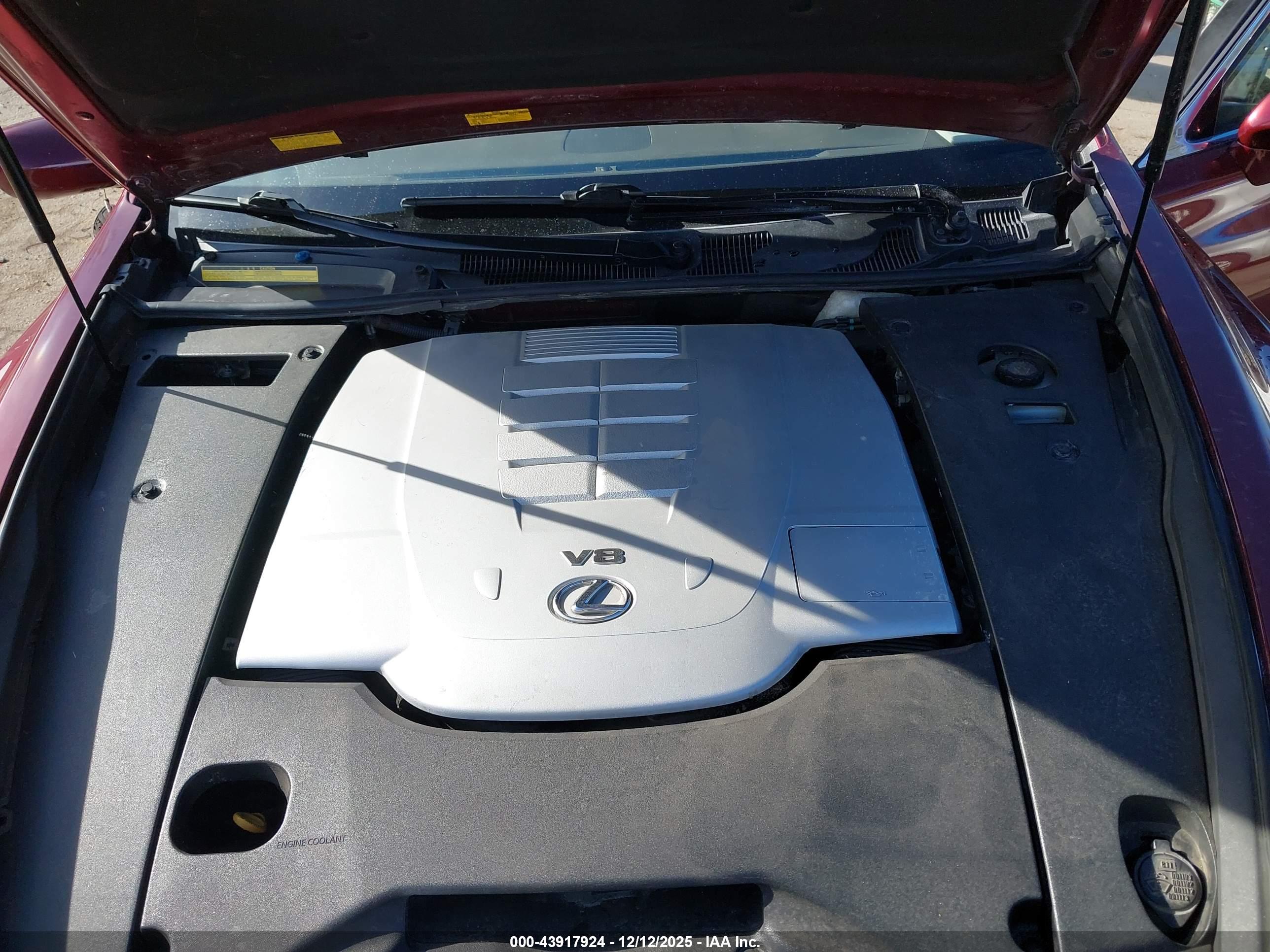 LEXUS LS image 10