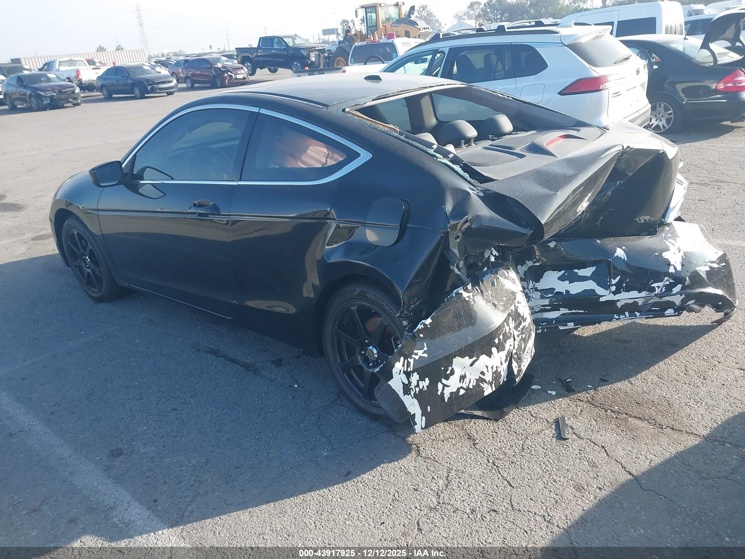 HONDA ACCORD image 3