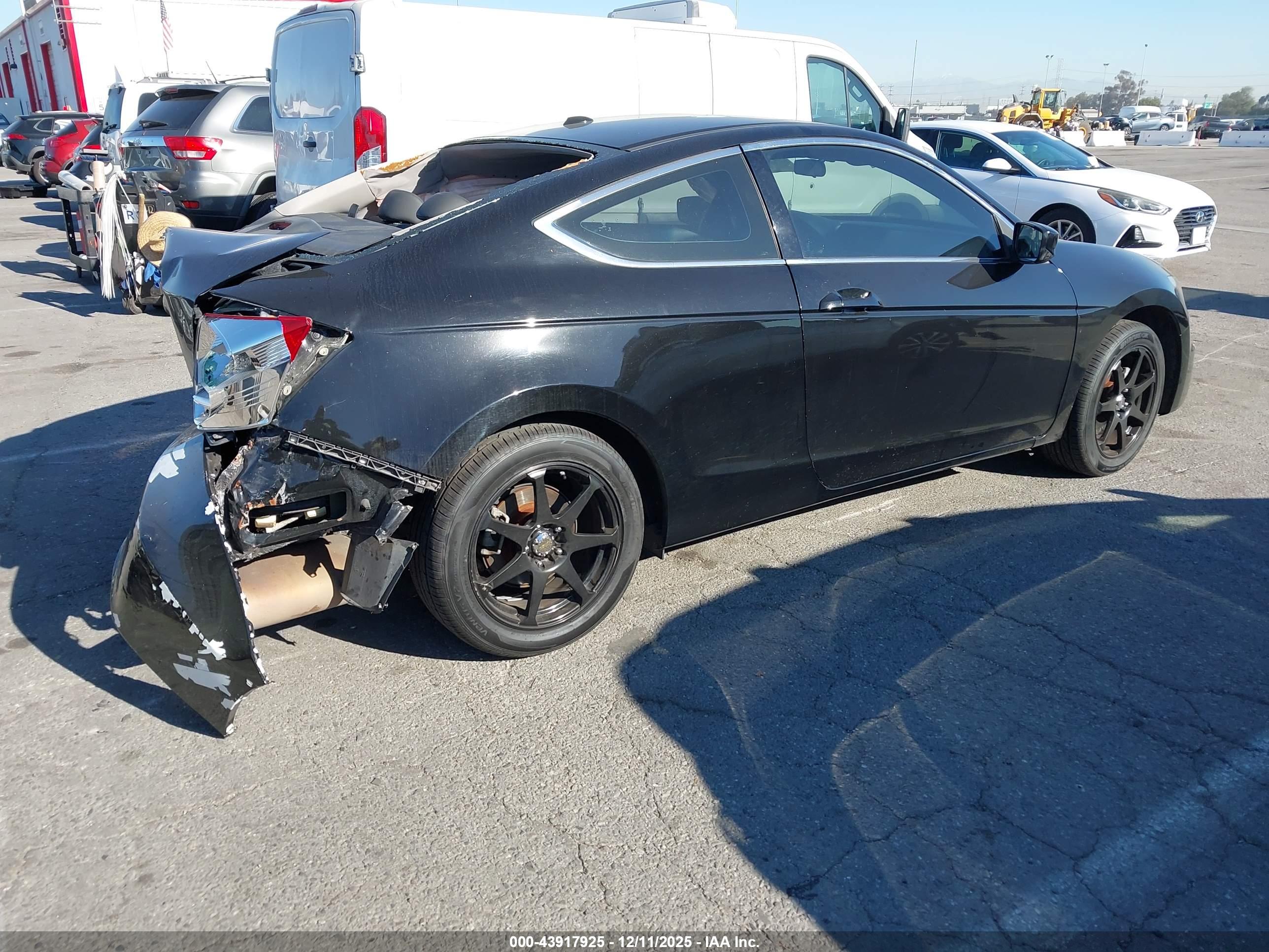 HONDA ACCORD image 4