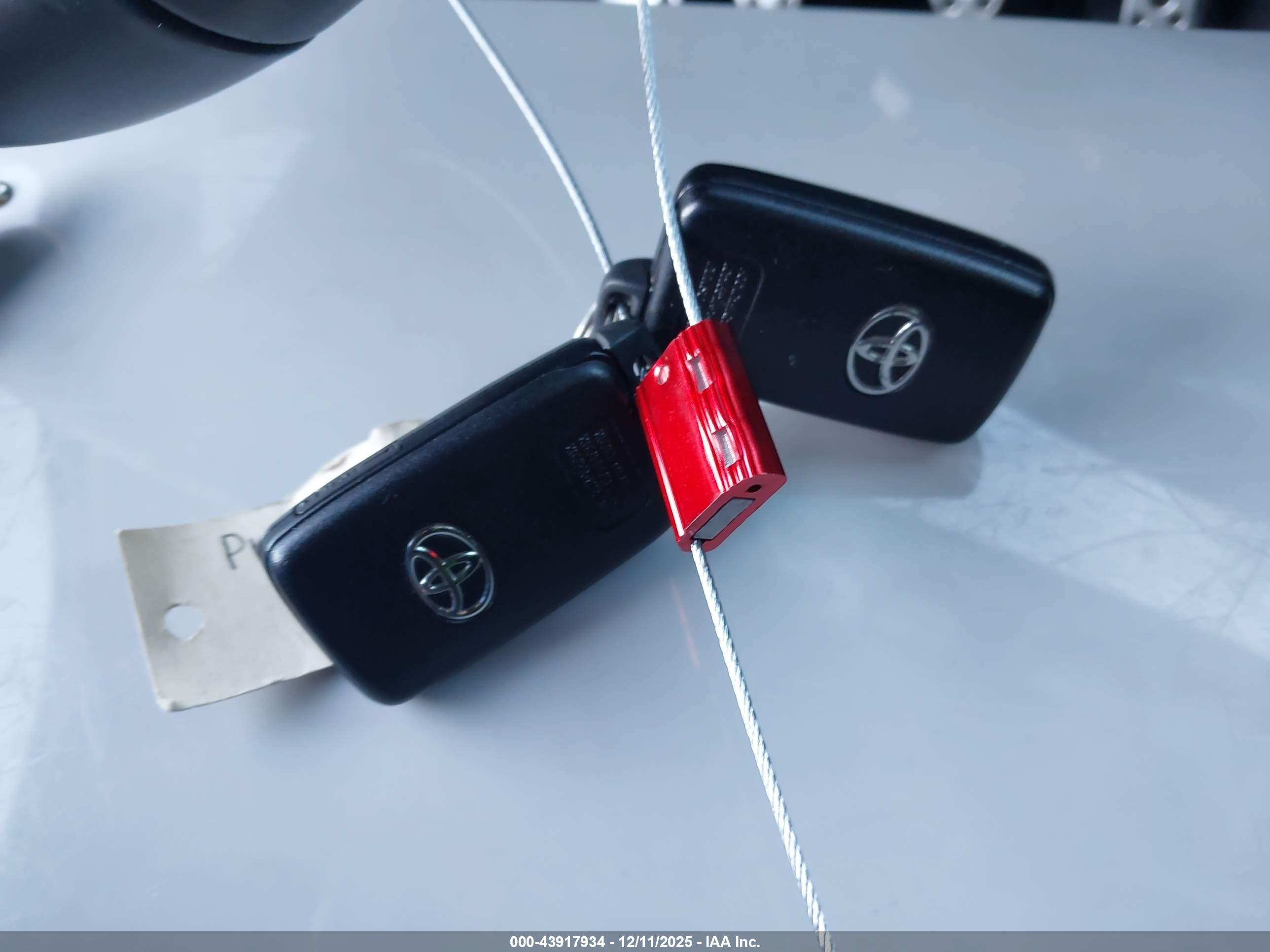 TOYOTA 86 image 11