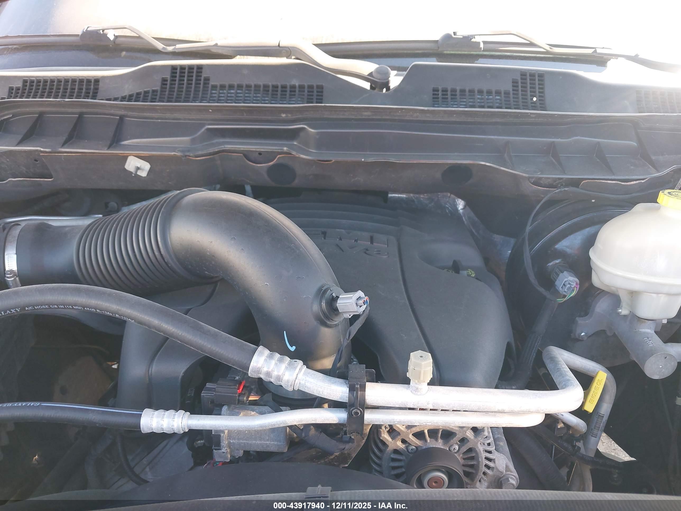 RAM 1500 image 10