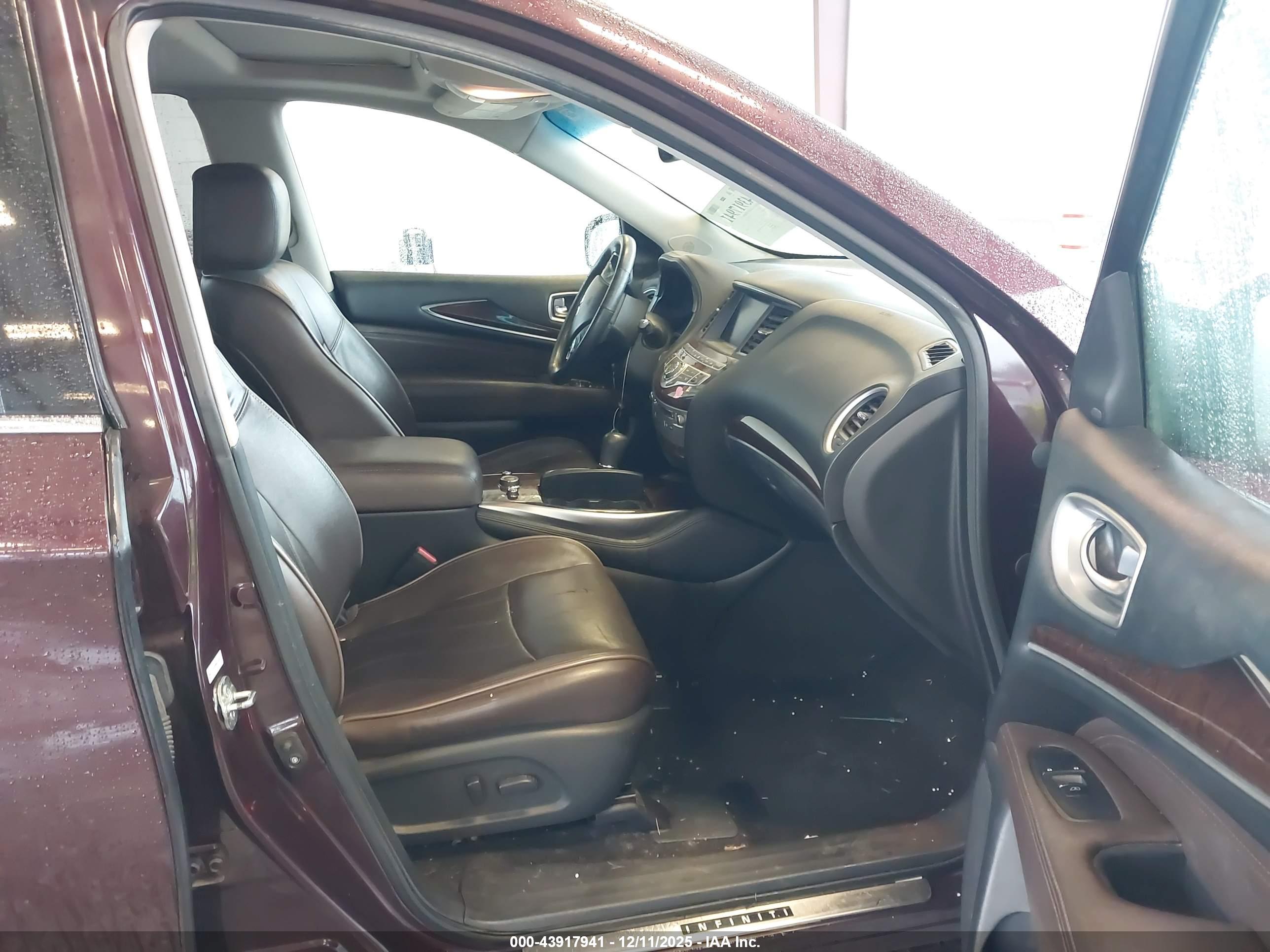 INFINITI JX35 image 5