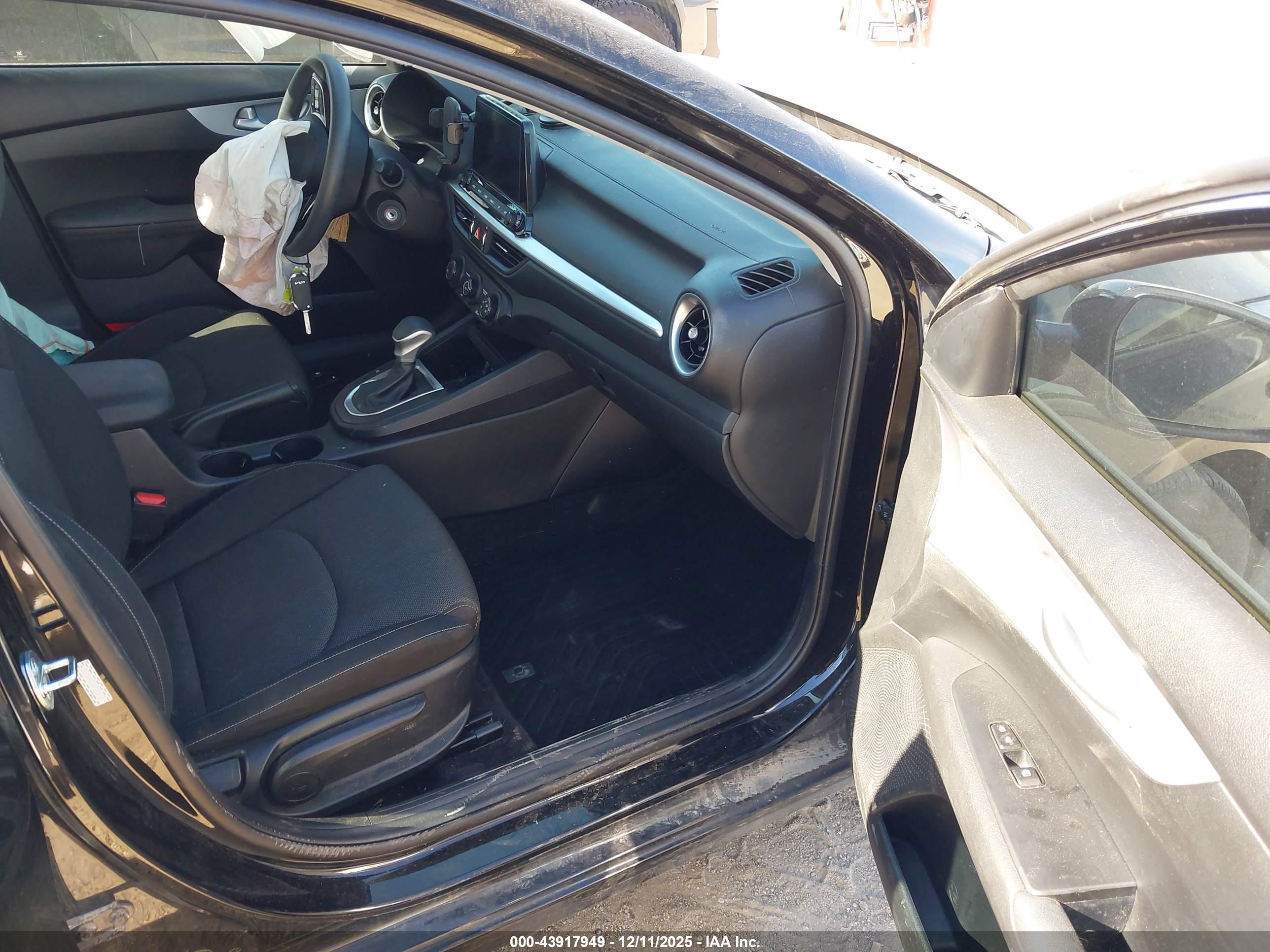 KIA FORTE image 5