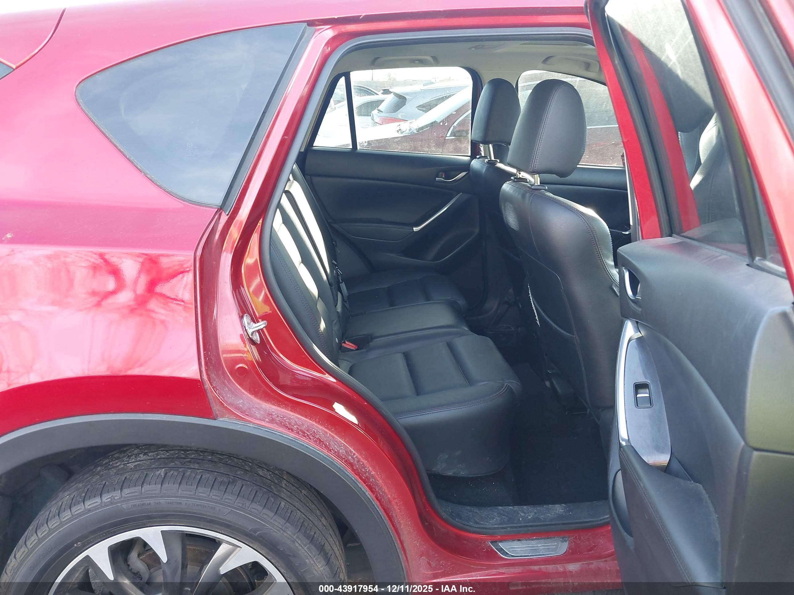 MAZDA CX-5 image 8