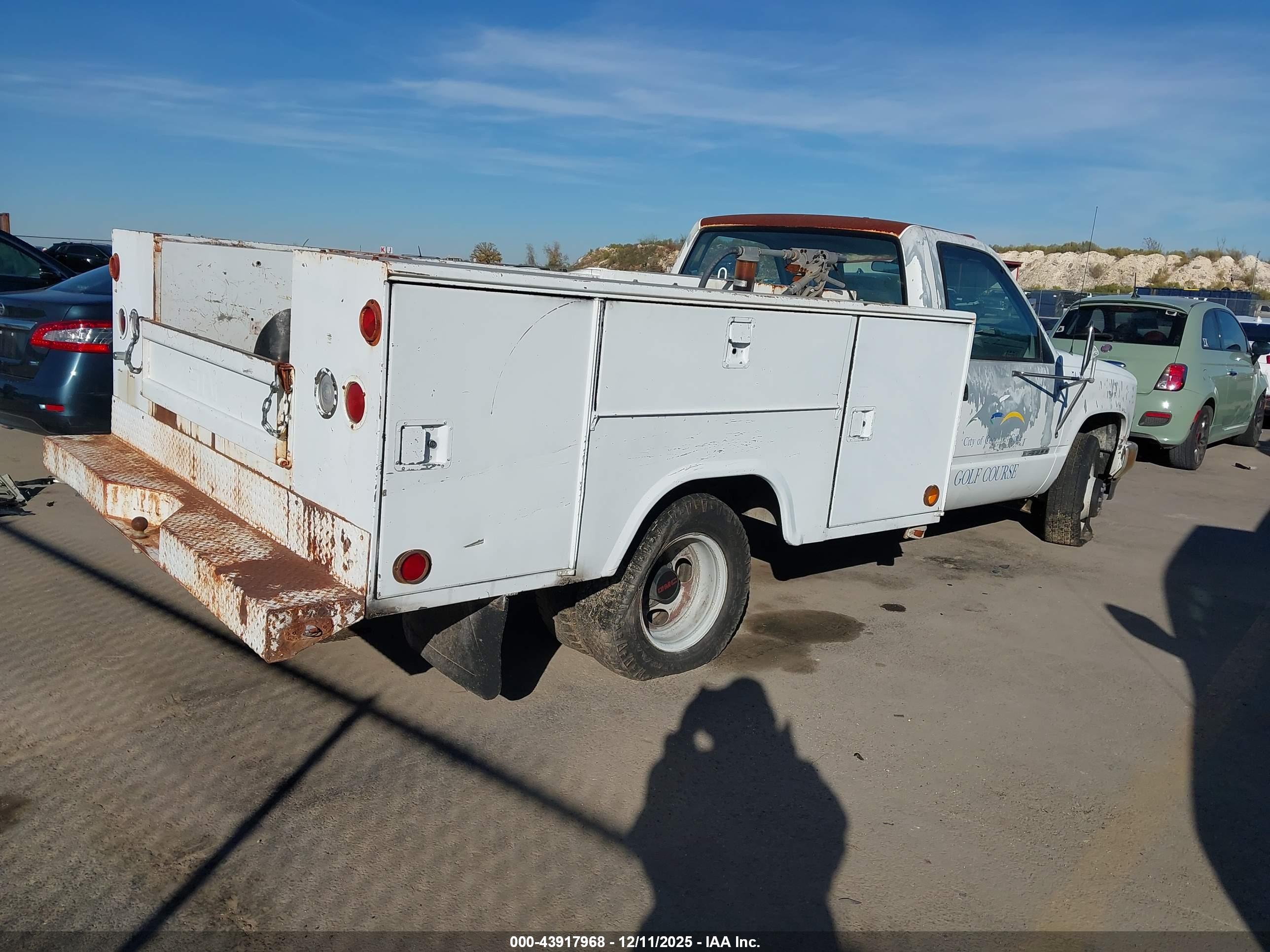 GMC SIERRA image 4