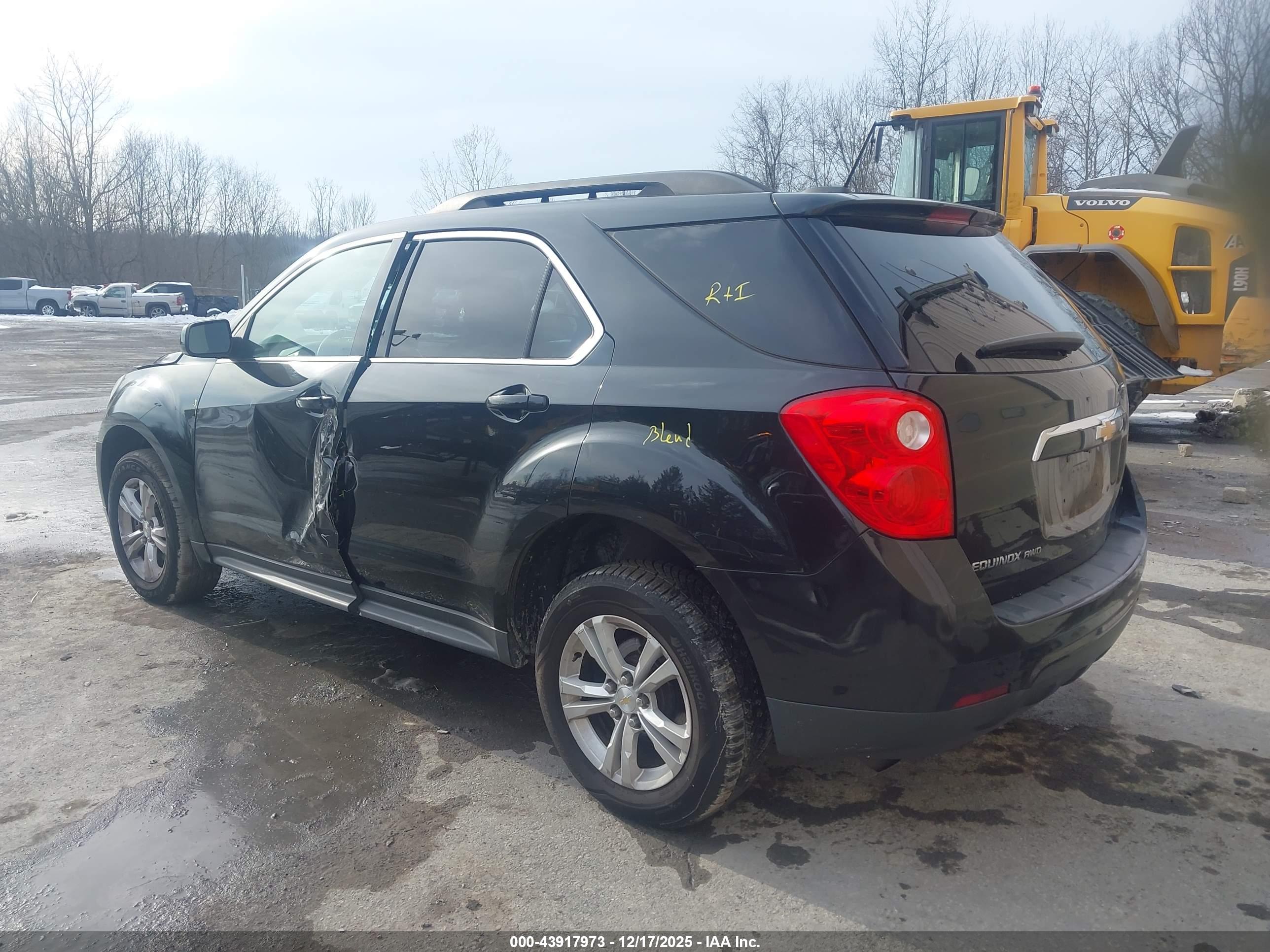 CHEVROLET EQUINOX image 3