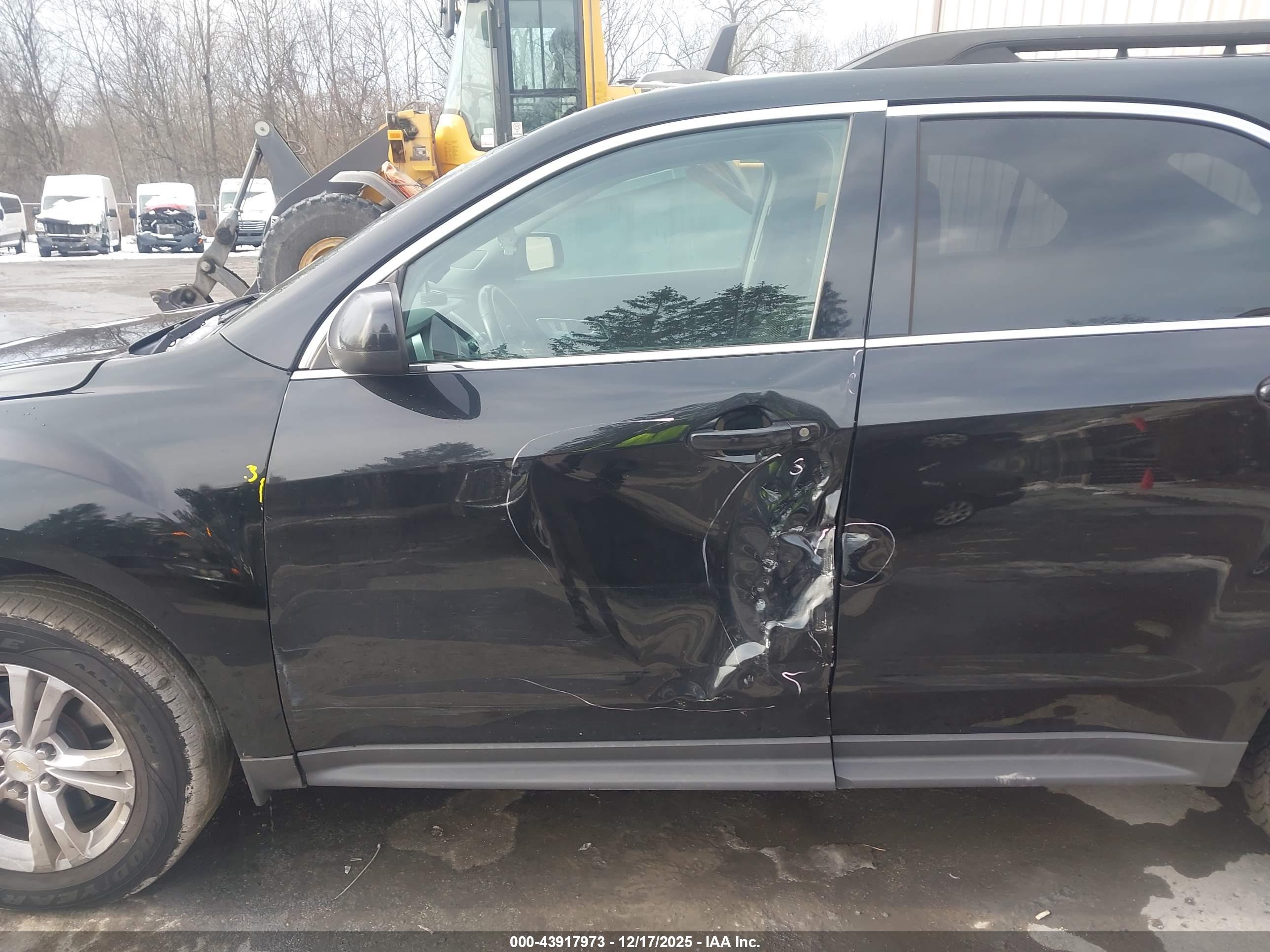 CHEVROLET EQUINOX image 6