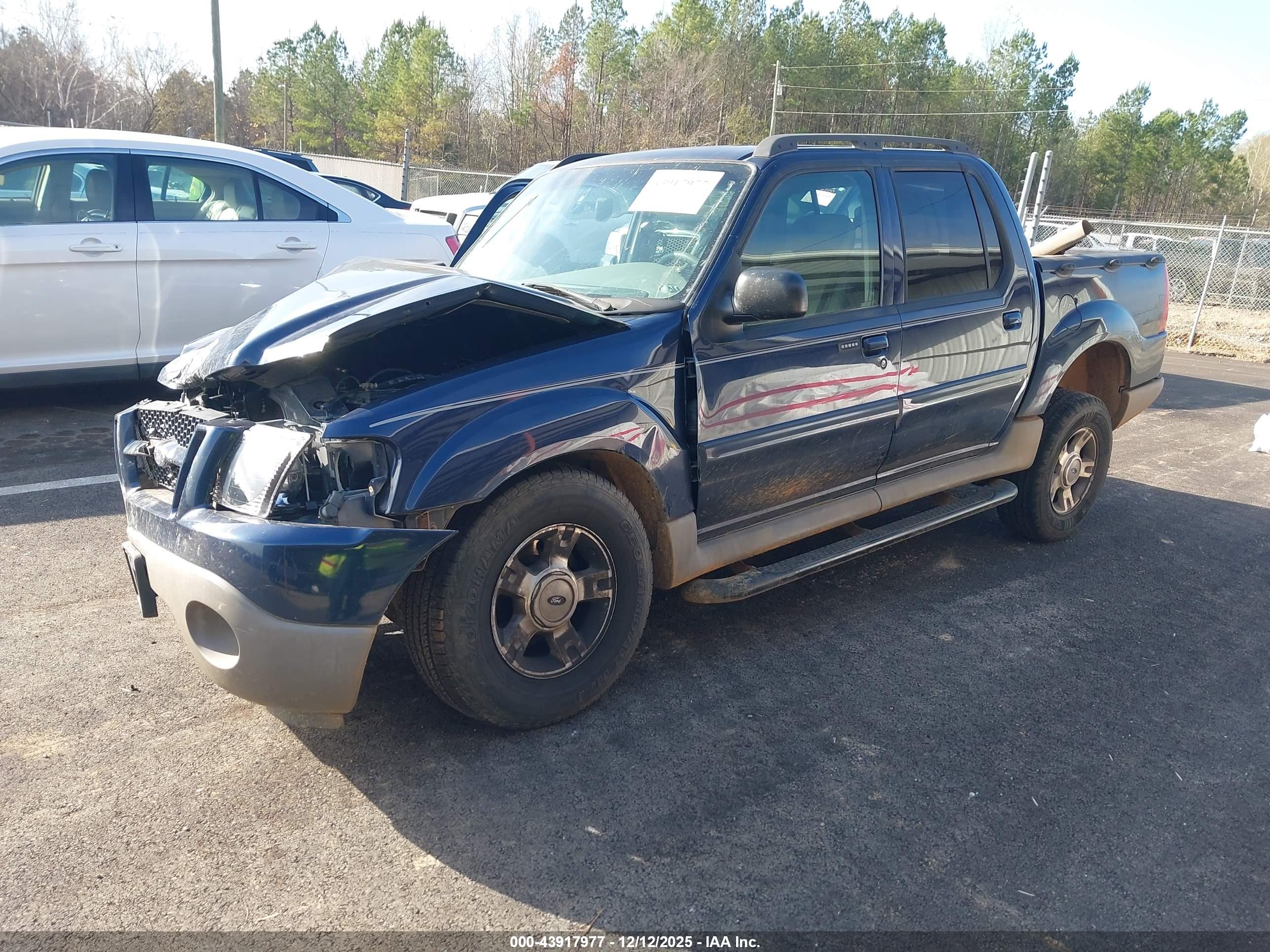FORD EXPLORER image 2