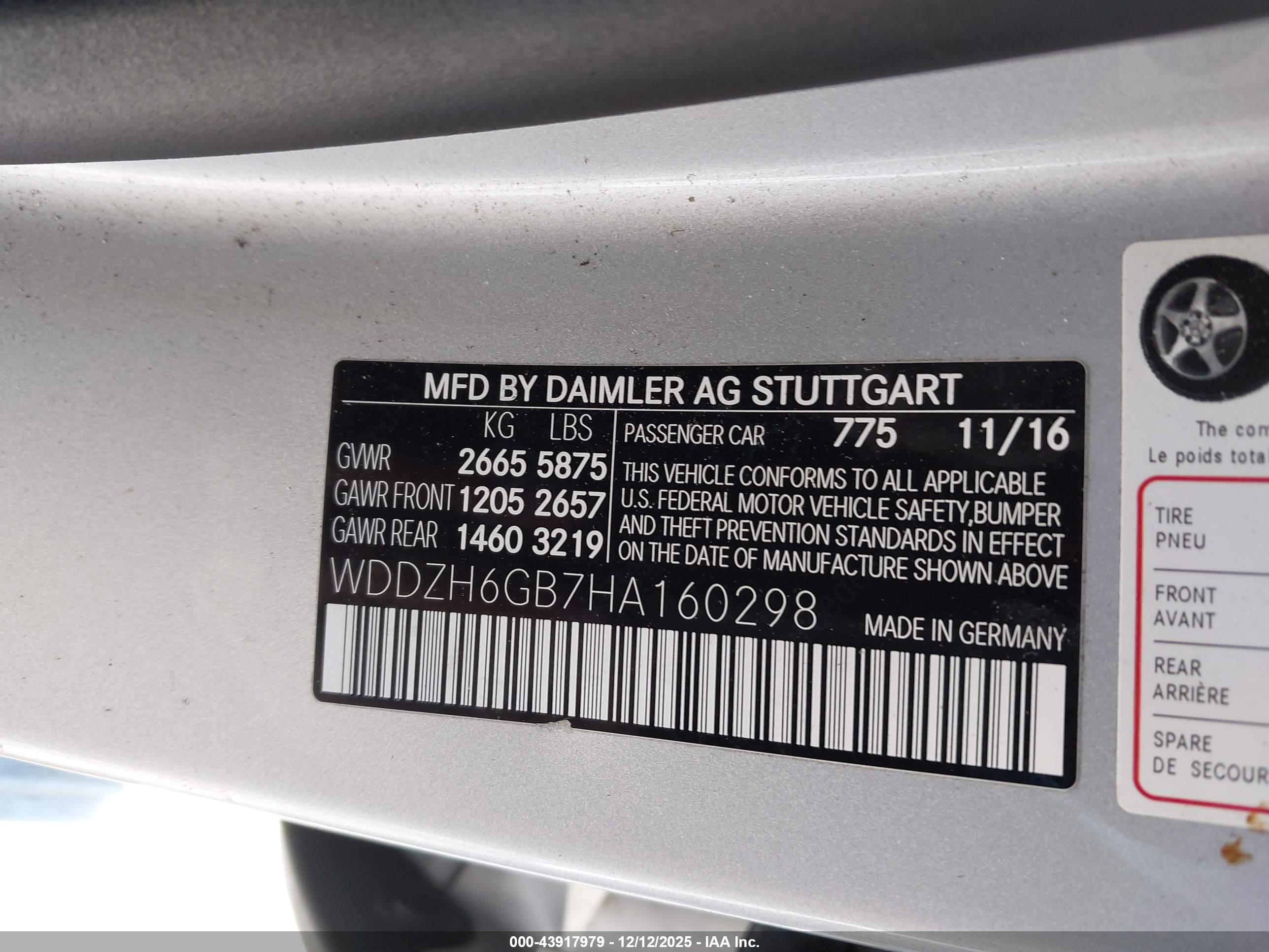 MERCEDES-BENZ E image 9