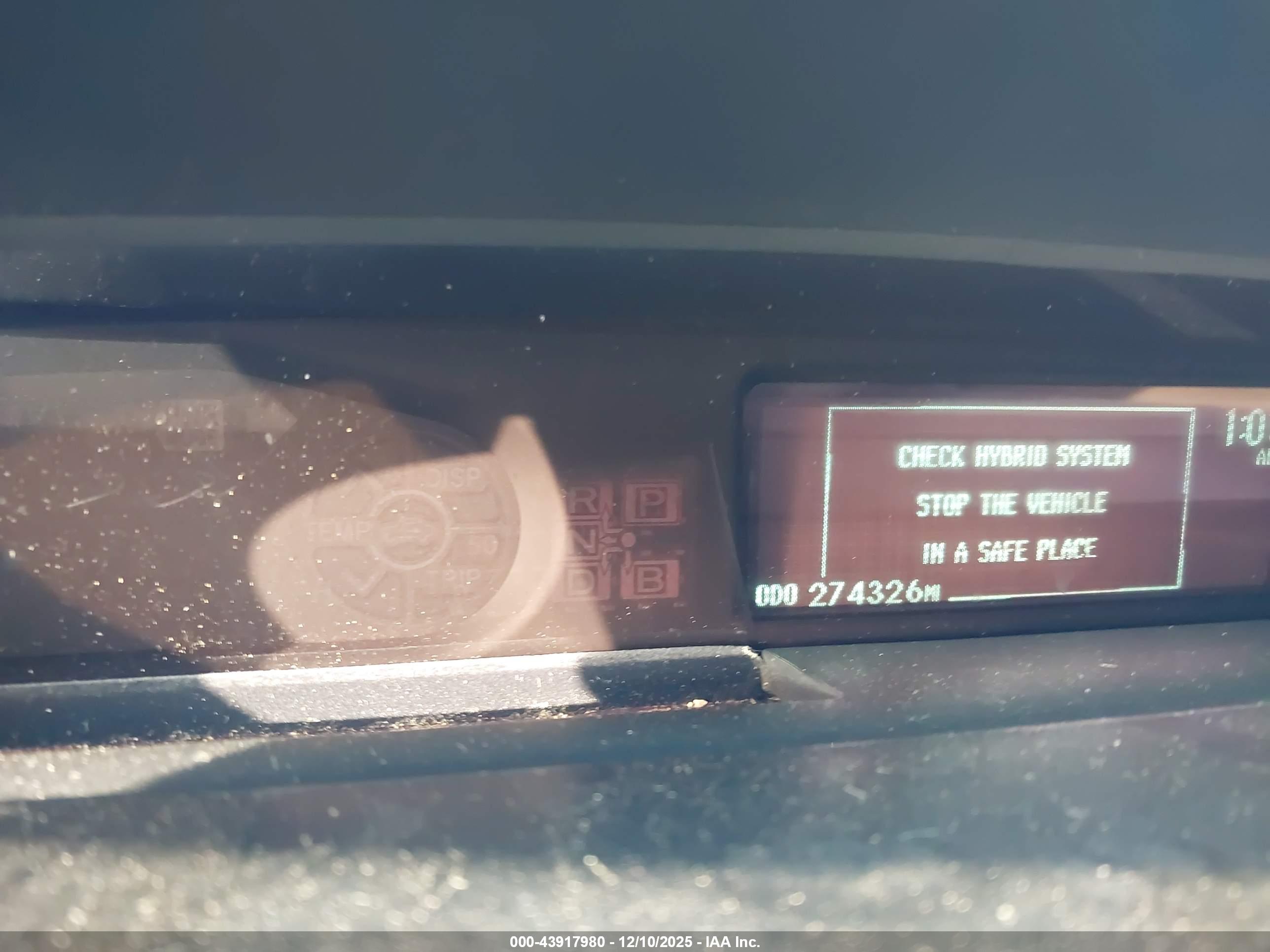 TOYOTA PRIUS image 7
