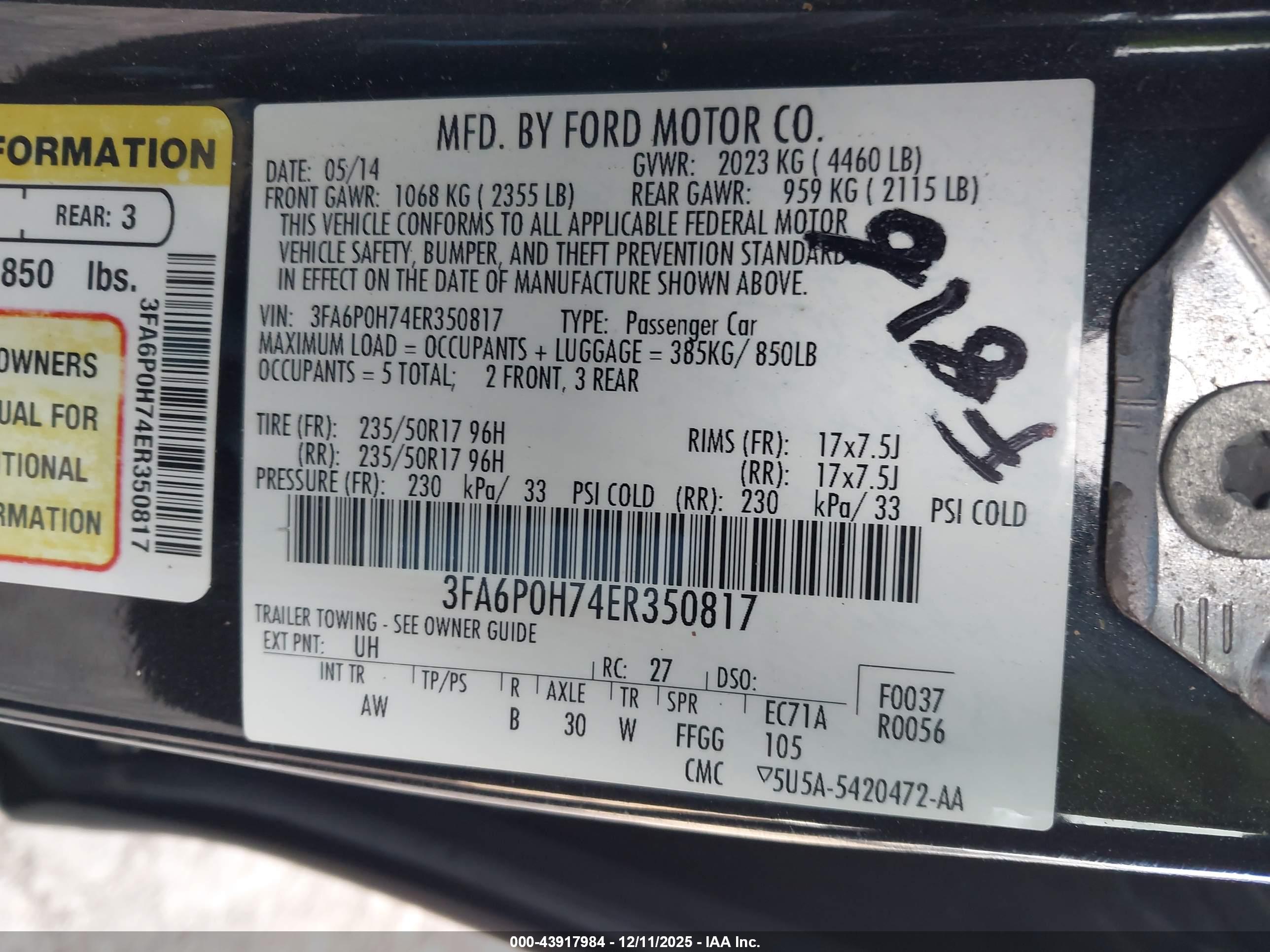 FORD FUSION image 9
