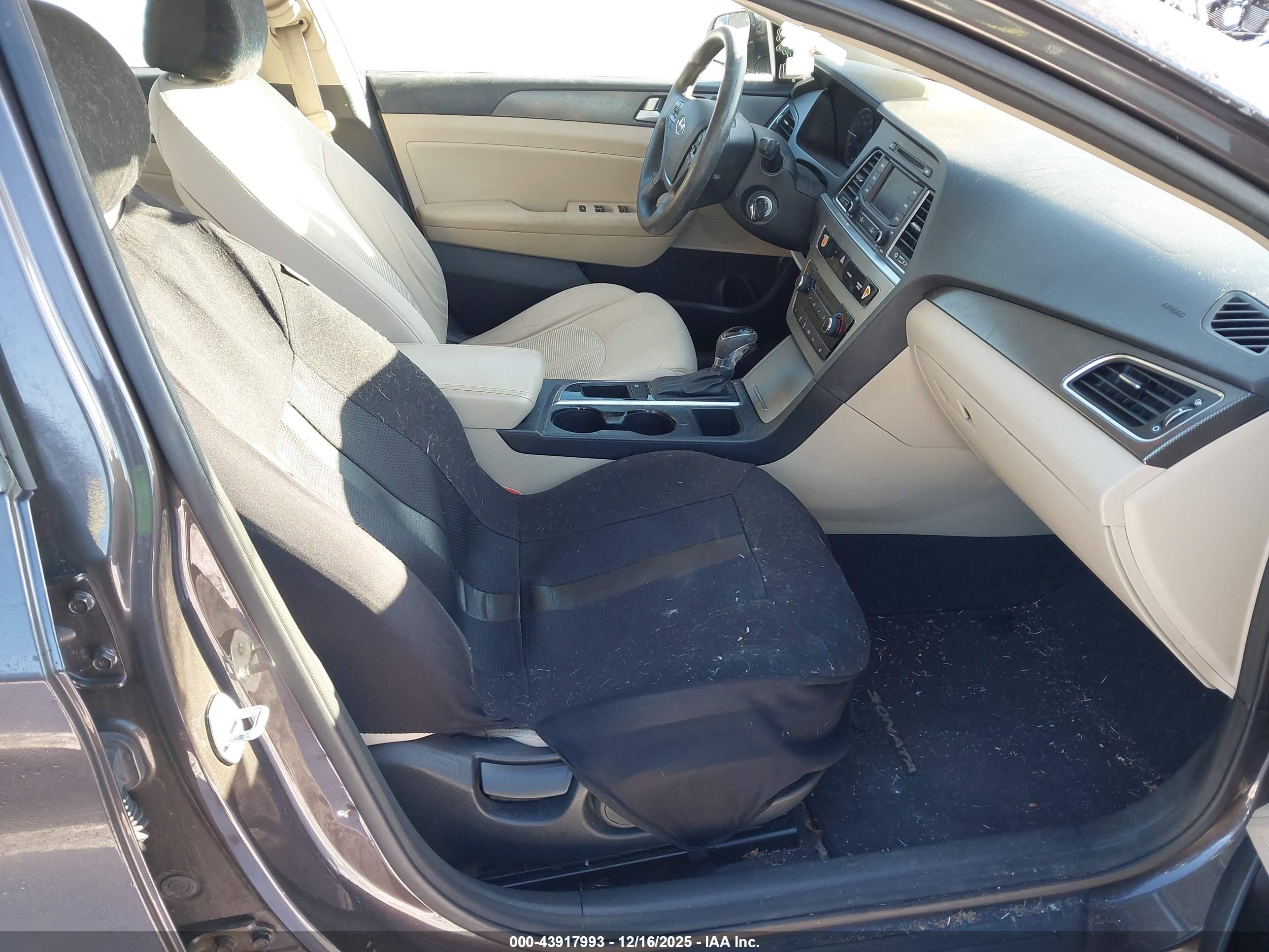 HYUNDAI SONATA image 5