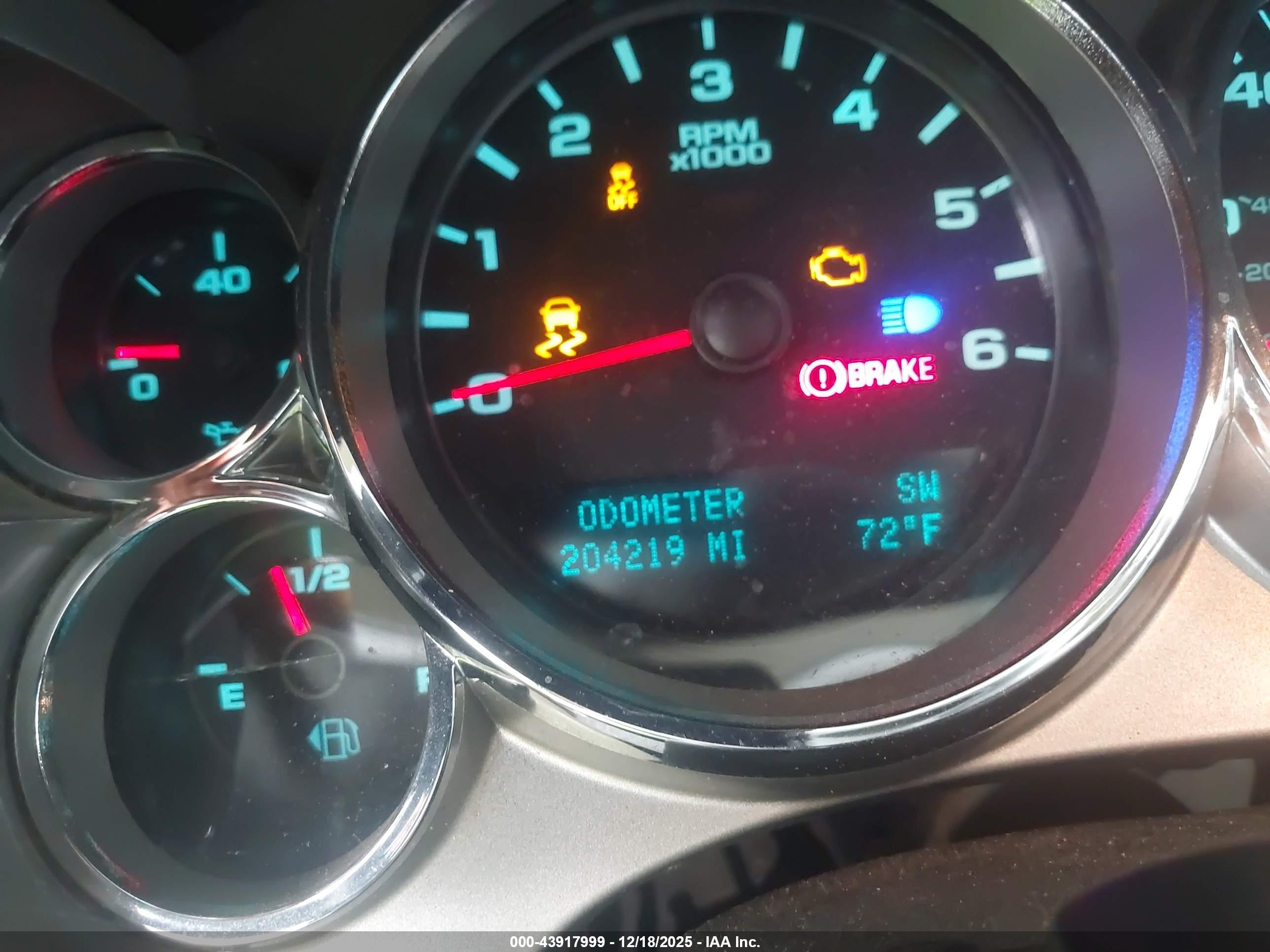 GMC SIERRA image 7