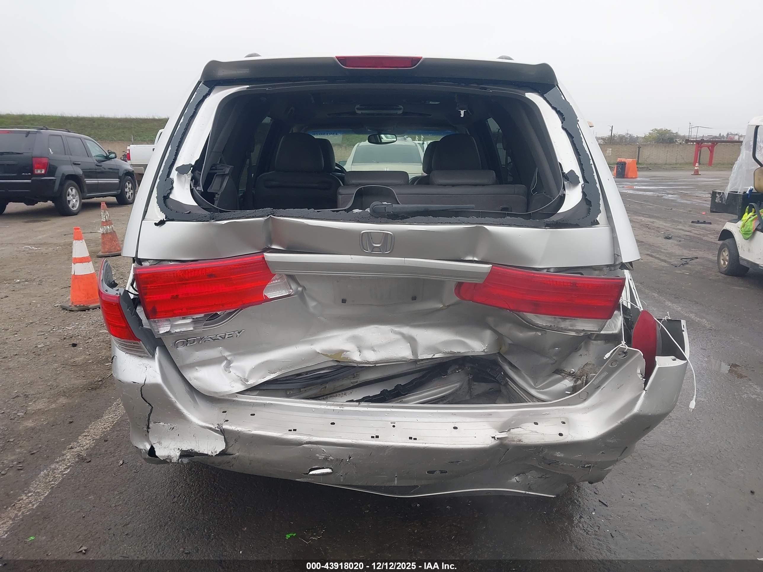 HONDA ODYSSEY image 6