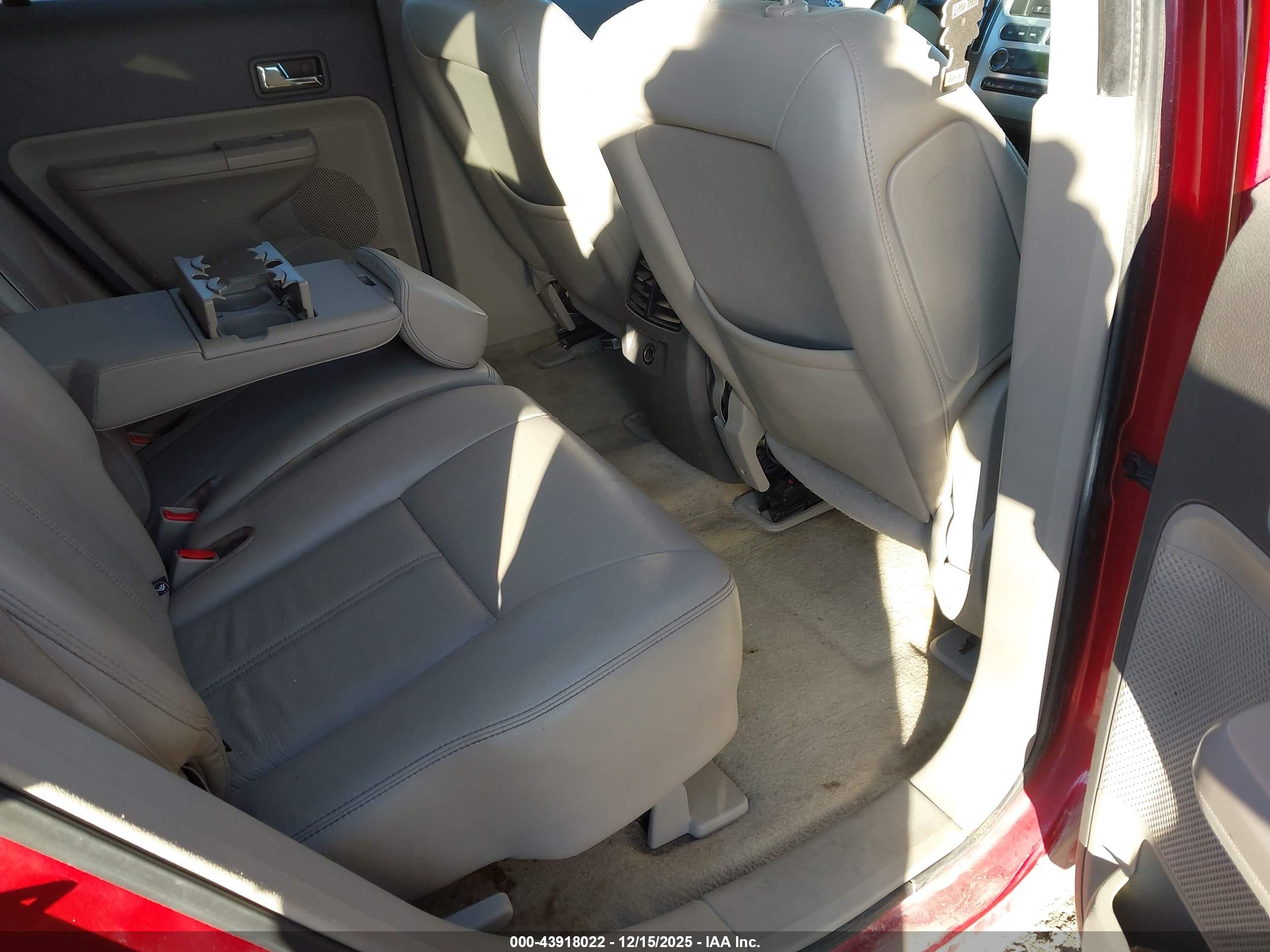 FORD EDGE image 8