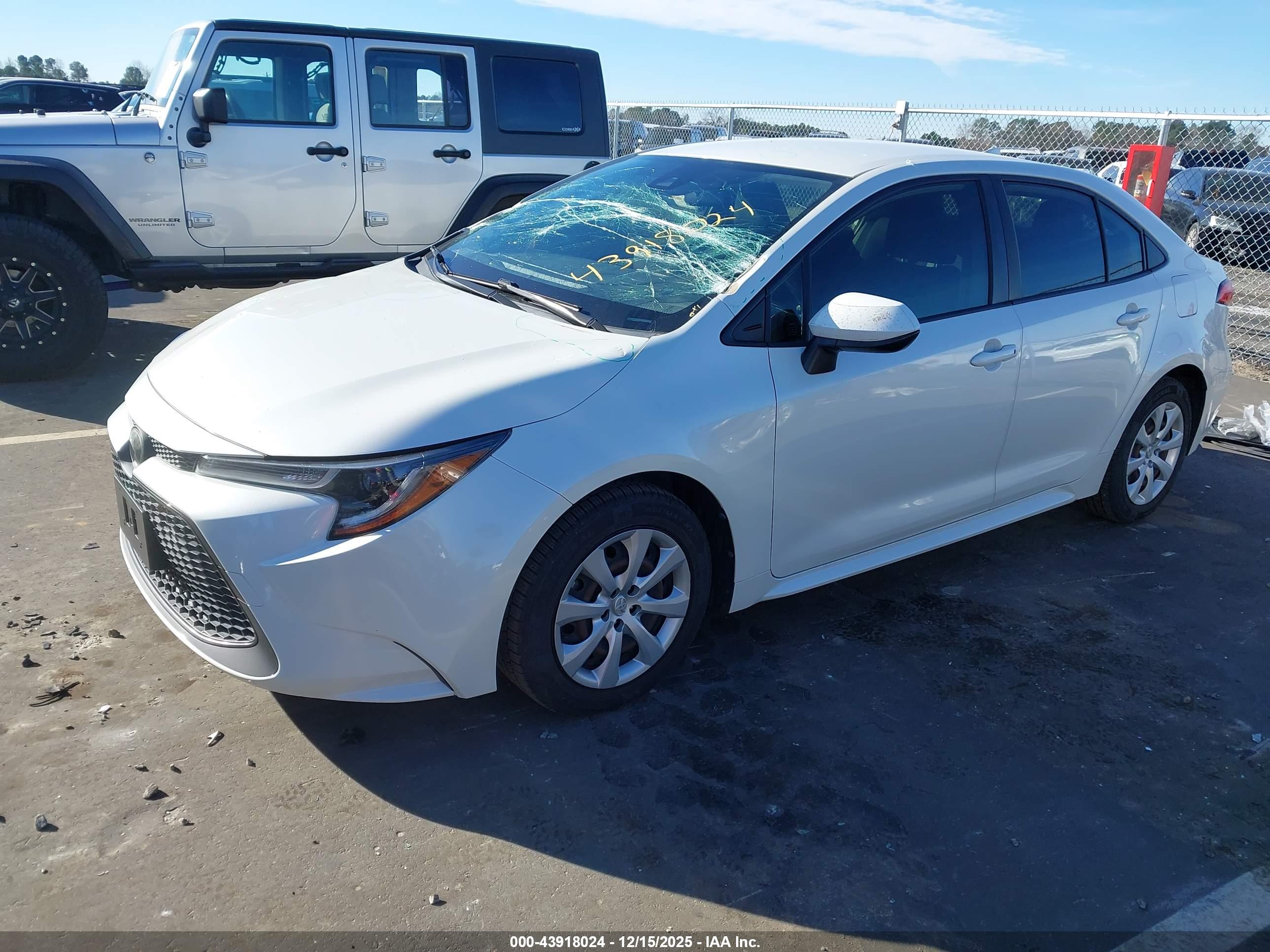TOYOTA COROLLA image 2