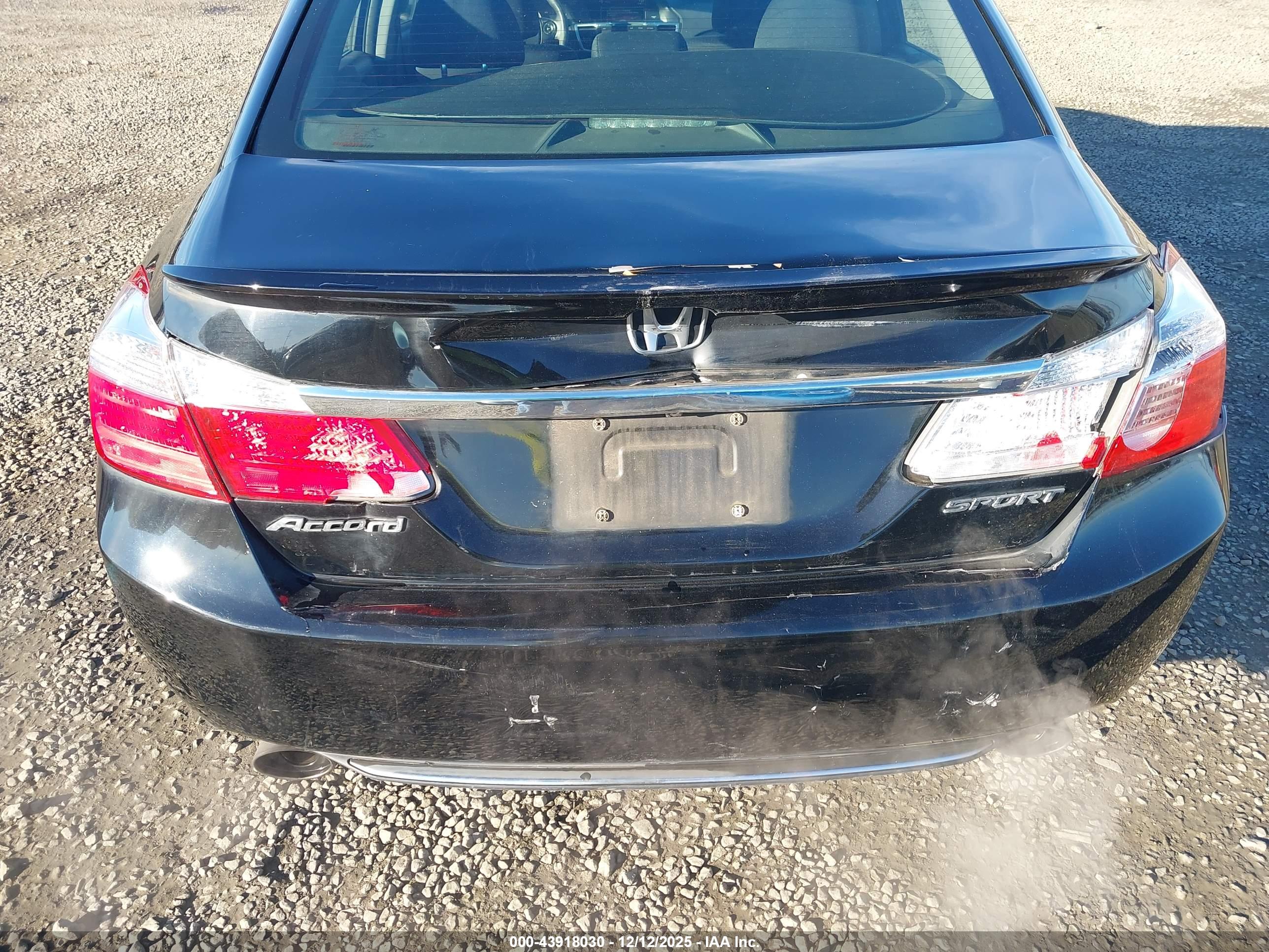HONDA ACCORD image 6