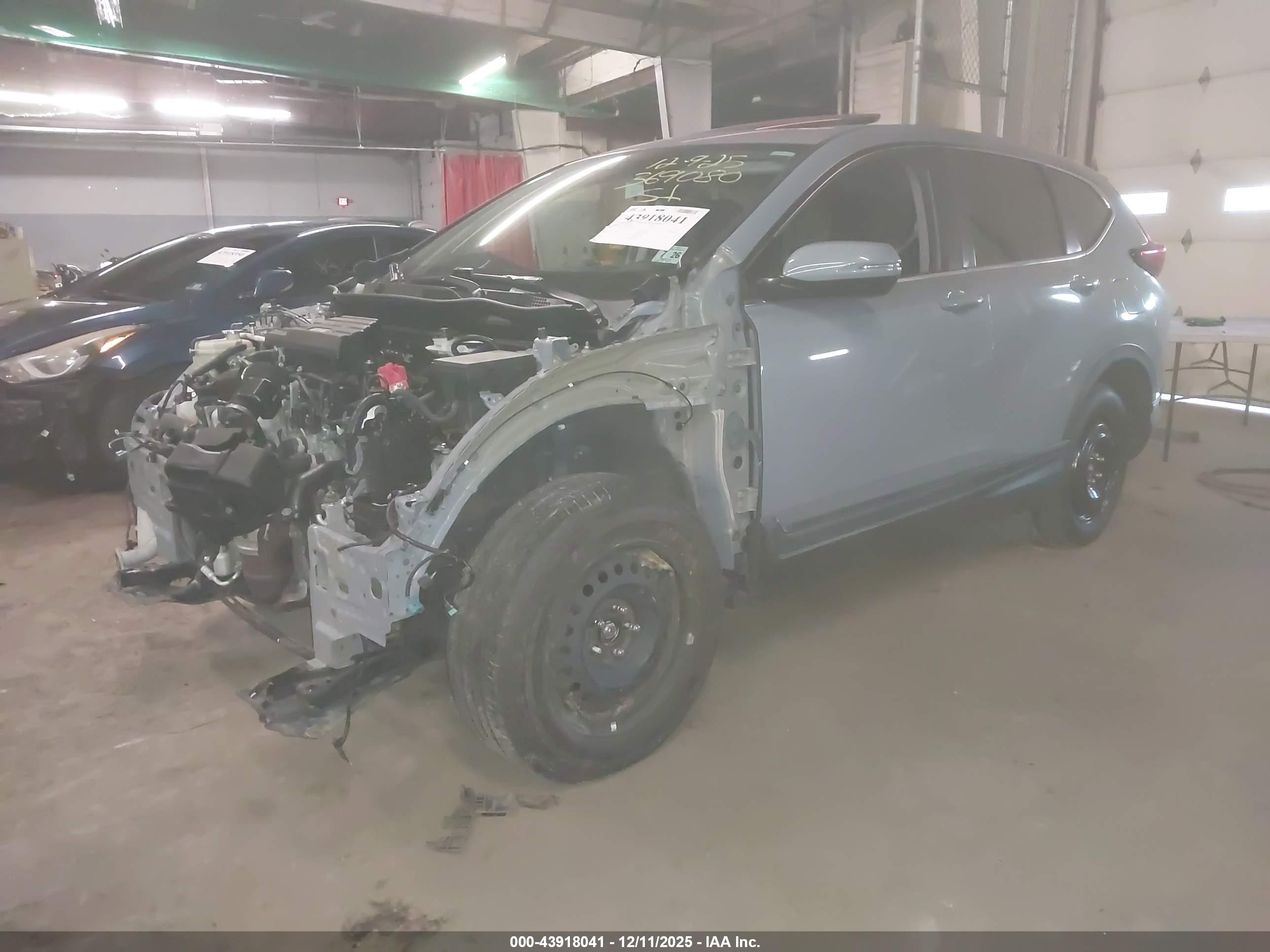 HONDA CR-V image 2