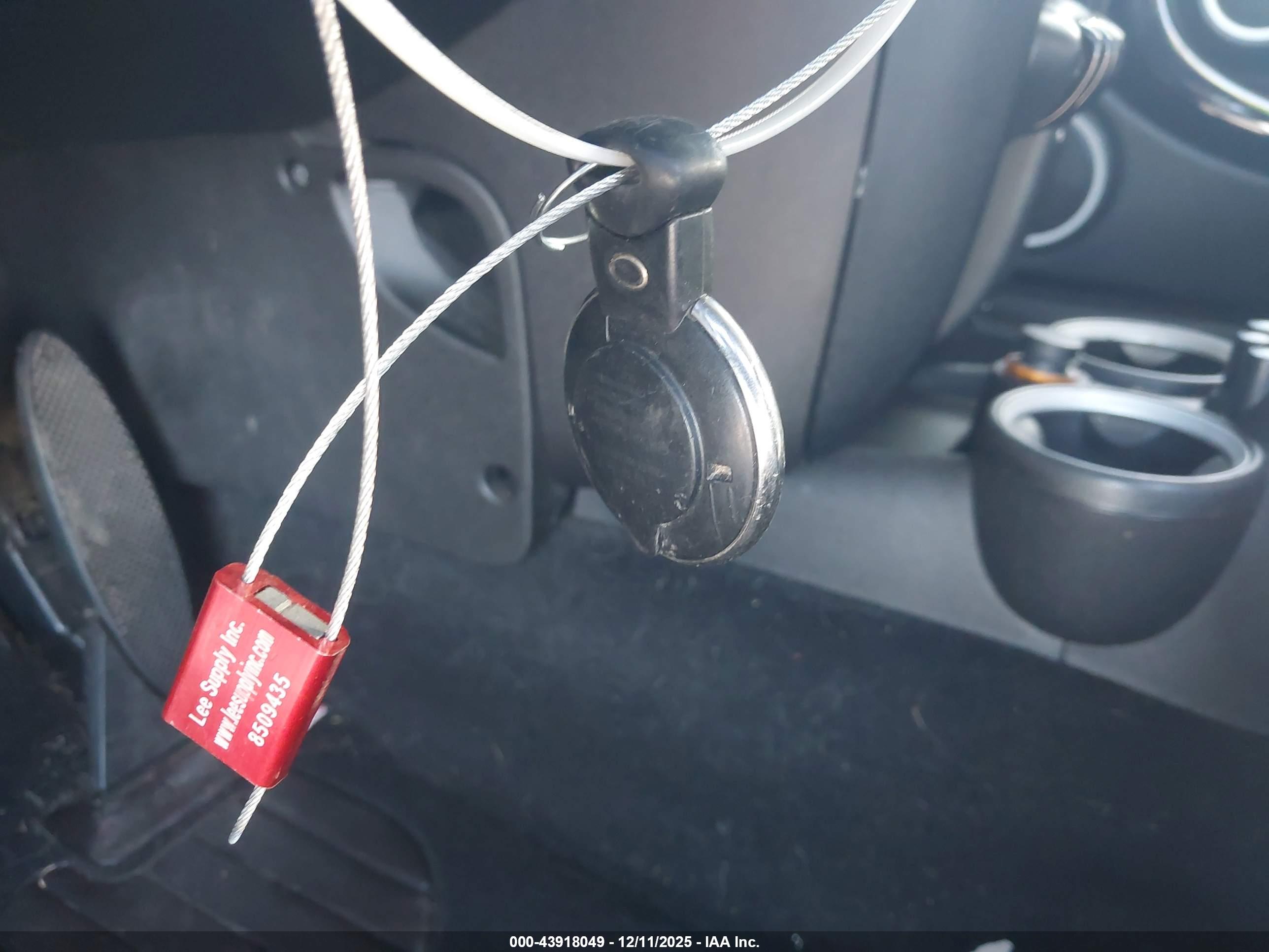 MINI COOPER image 11