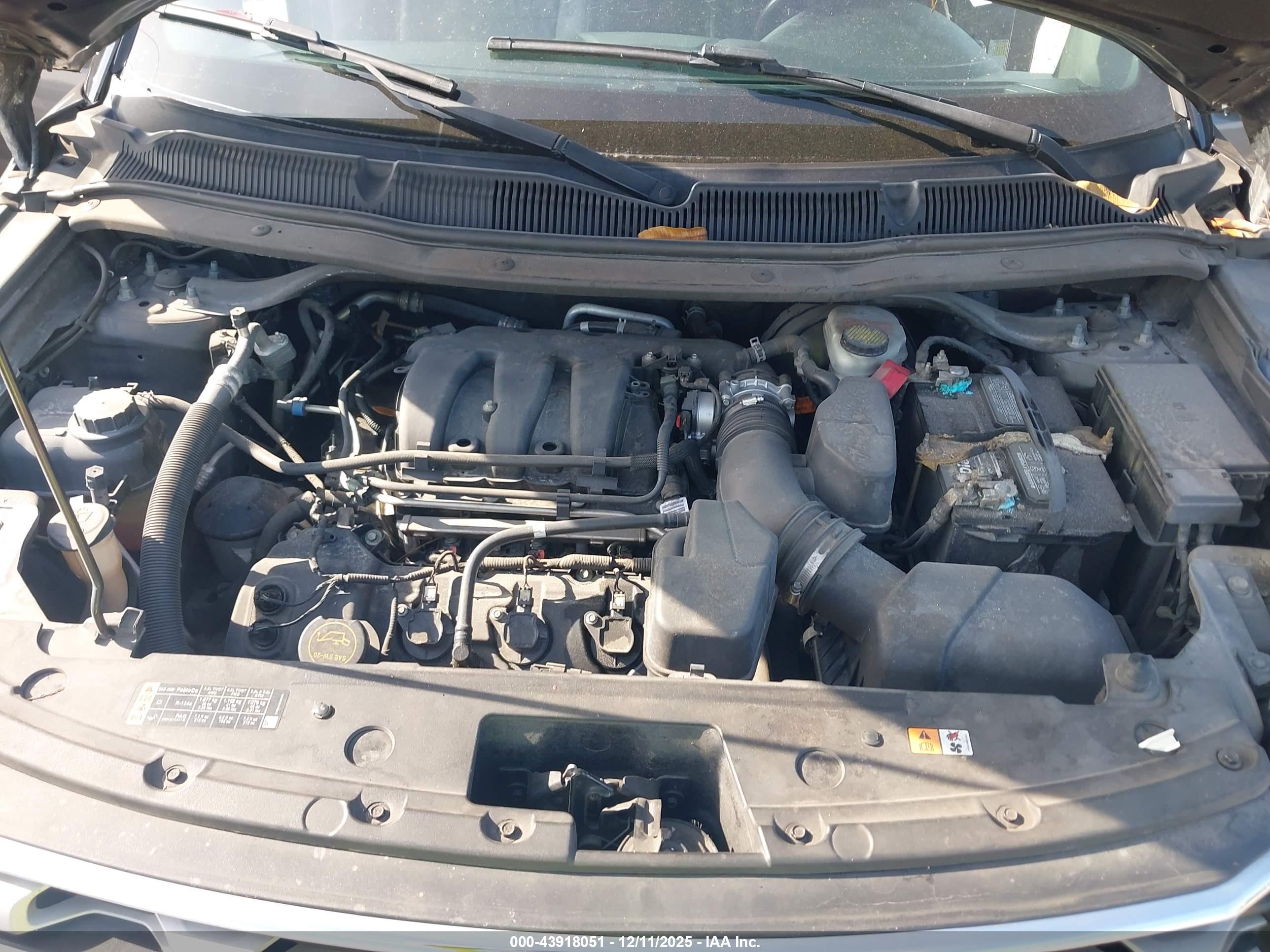 FORD EXPLORER image 10