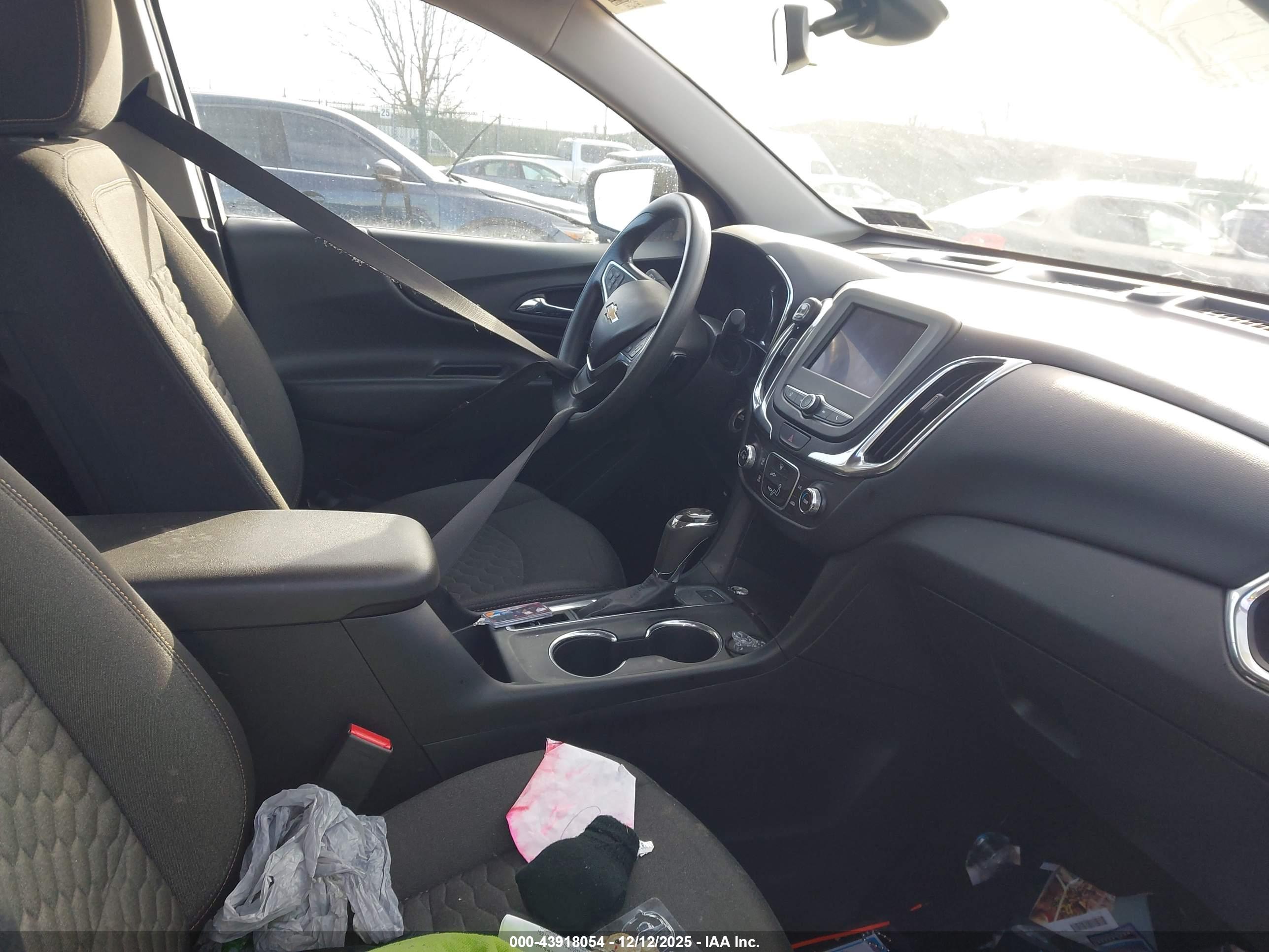 CHEVROLET EQUINOX image 5