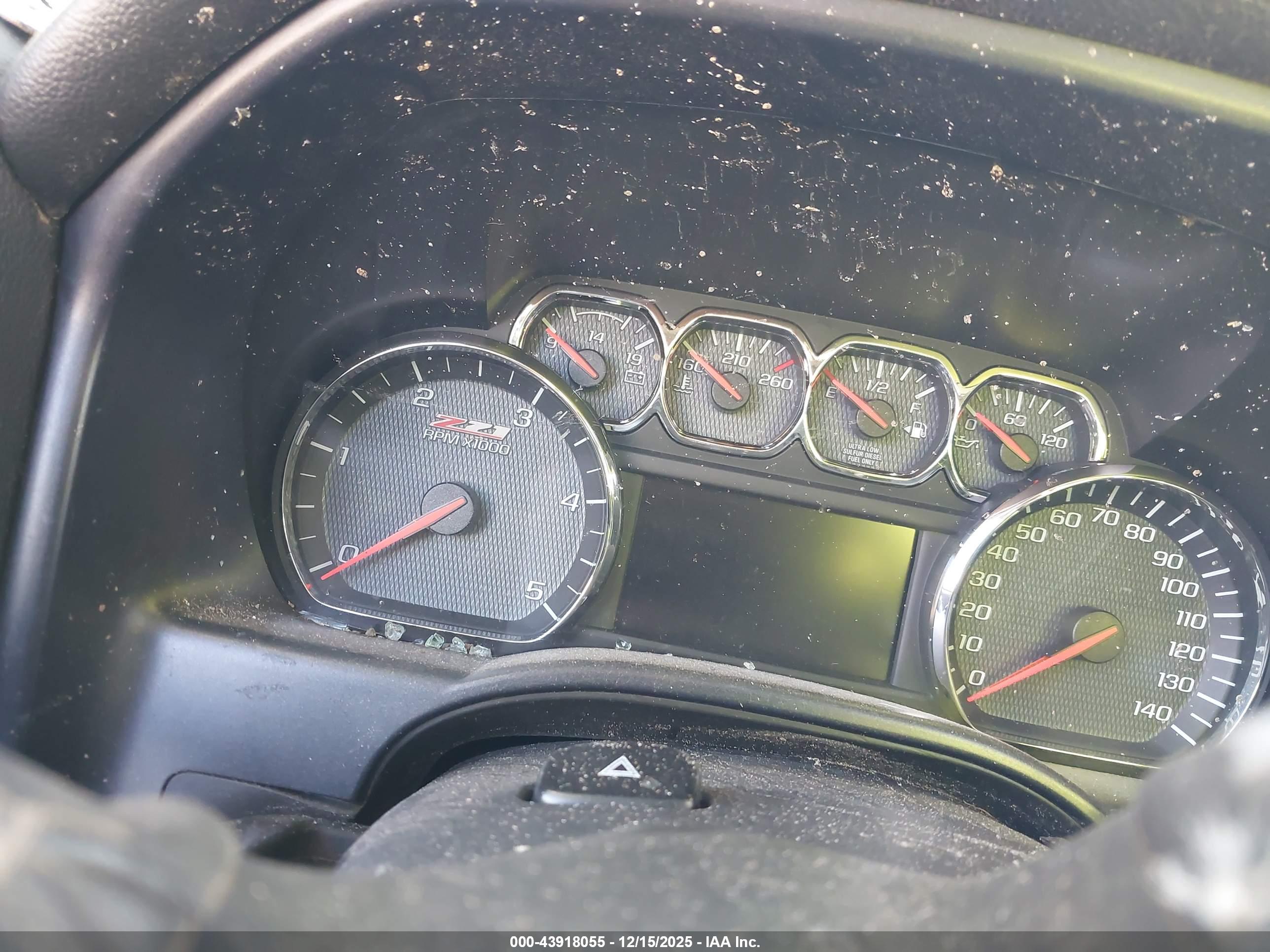 CHEVROLET SILVERADO image 7
