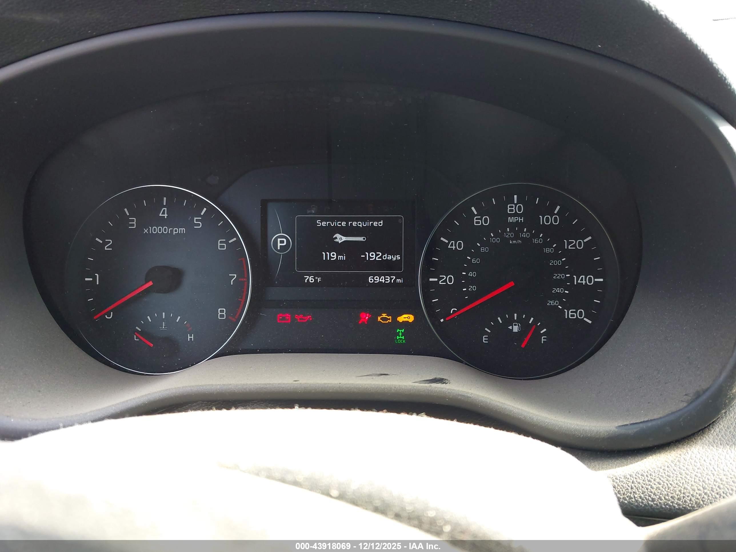 KIA SPORTAGE image 7