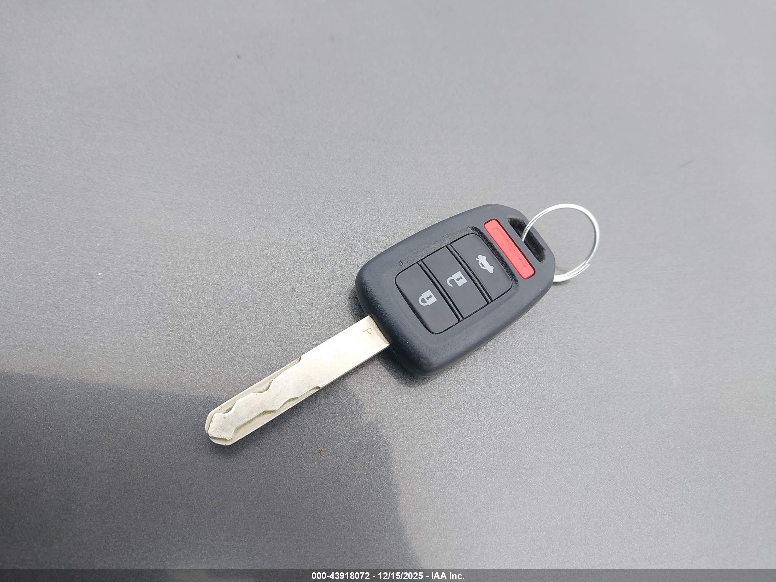 HONDA ACCORD image 11