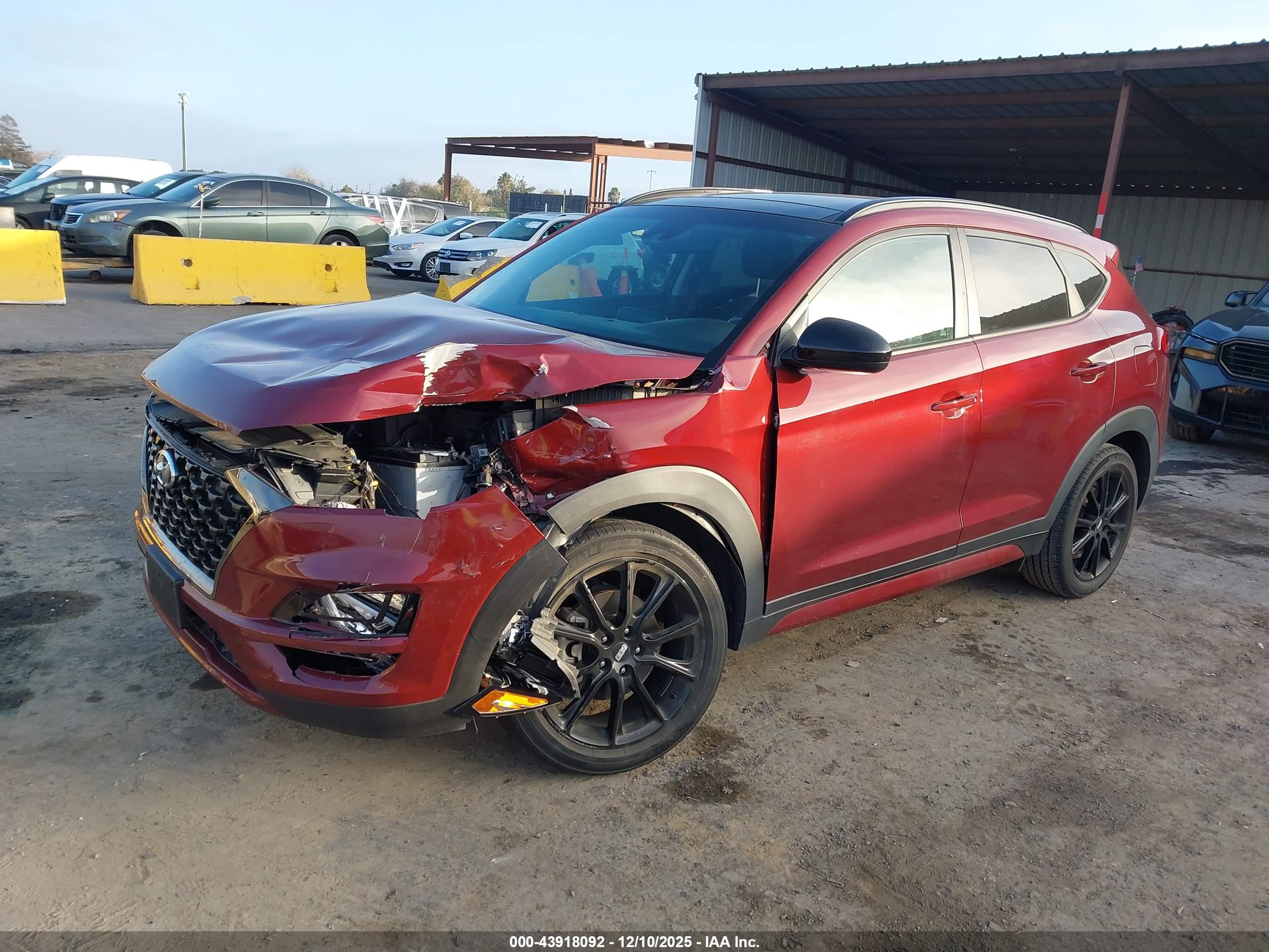 HYUNDAI TUCSON image 2