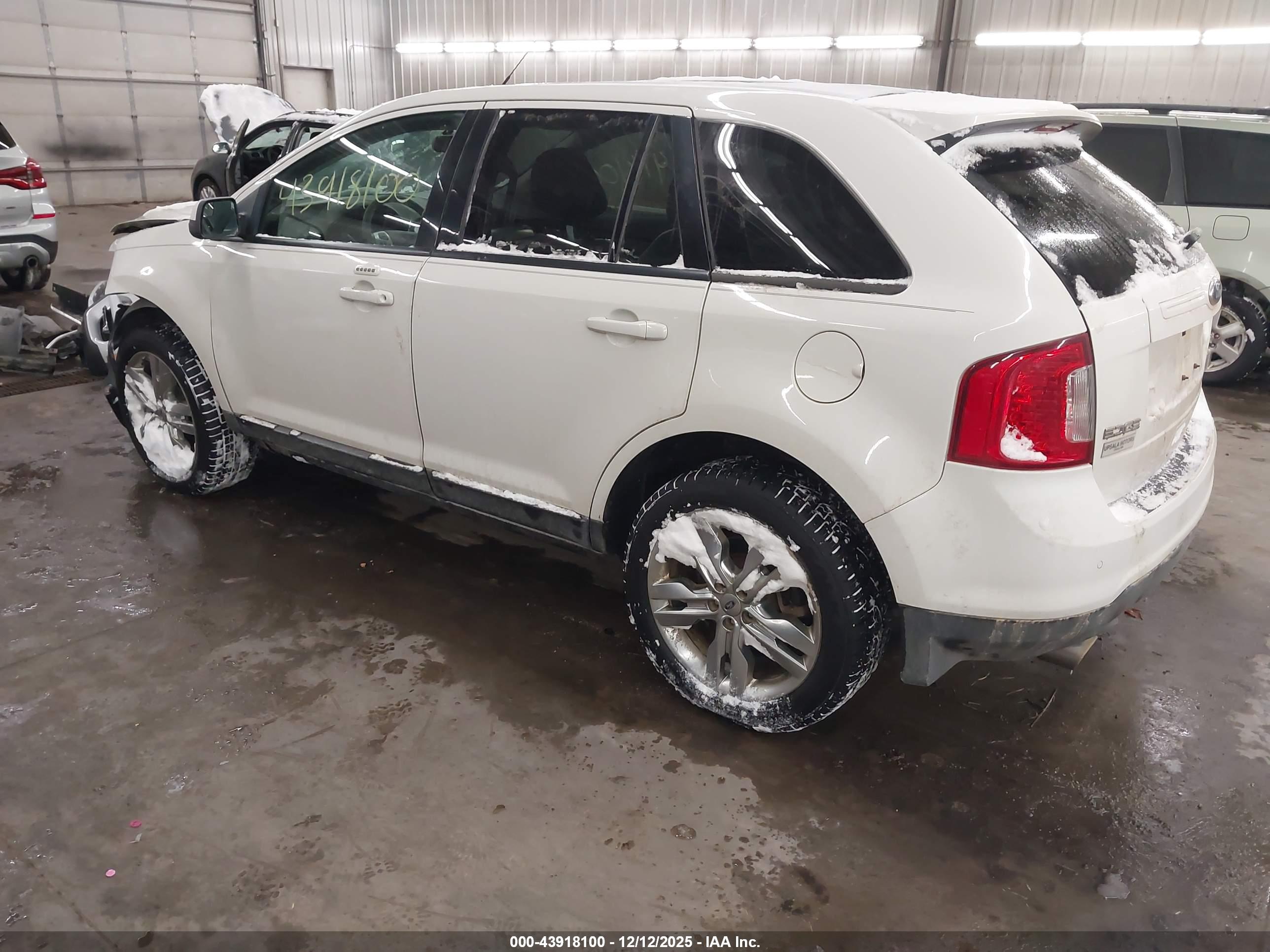 FORD EDGE image 3